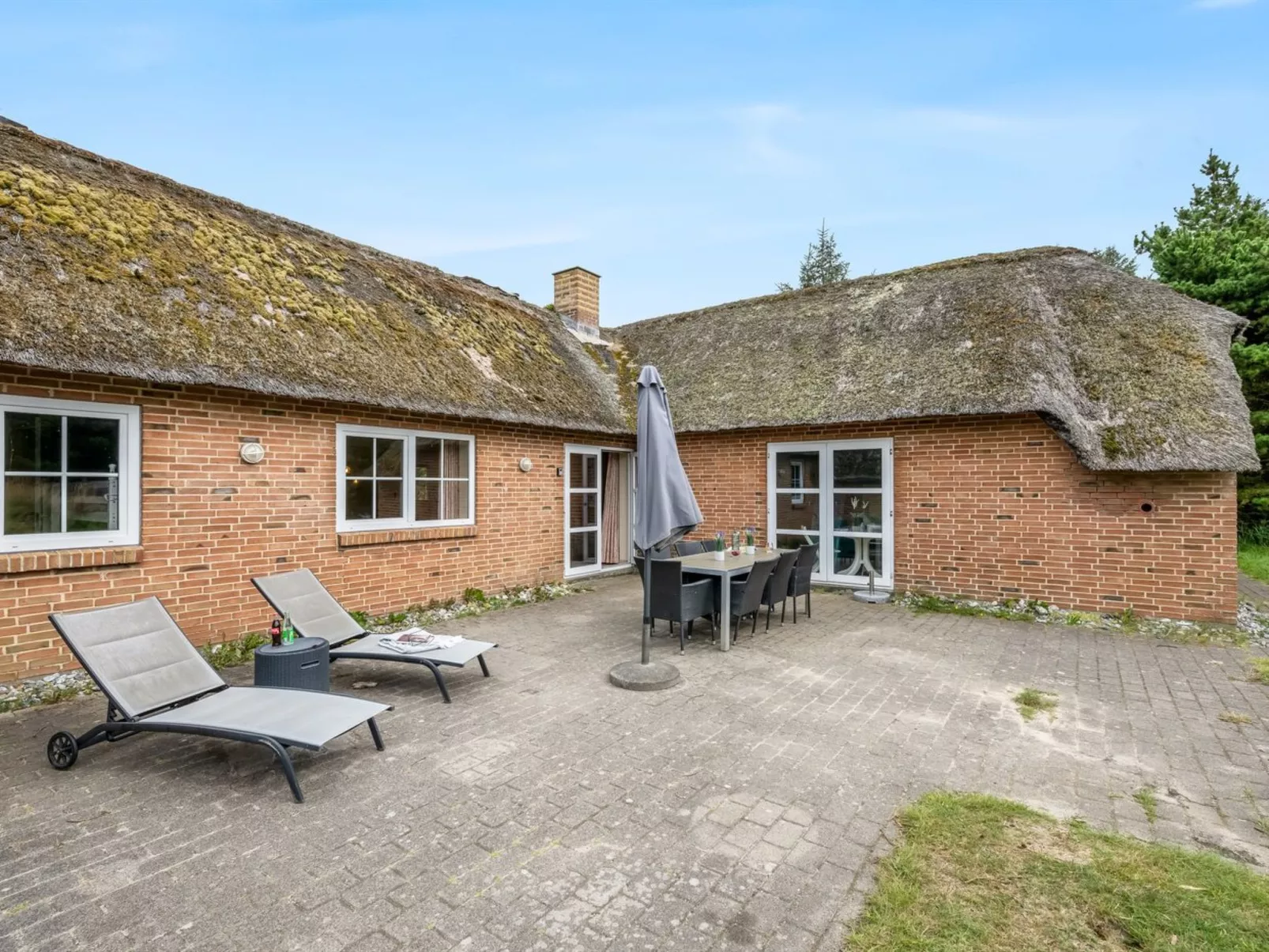 "Hedi" - 900m from the sea-Buiten