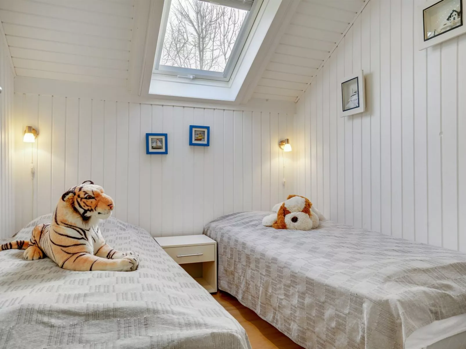 "Hortensia" - 350m from the sea-Binnen