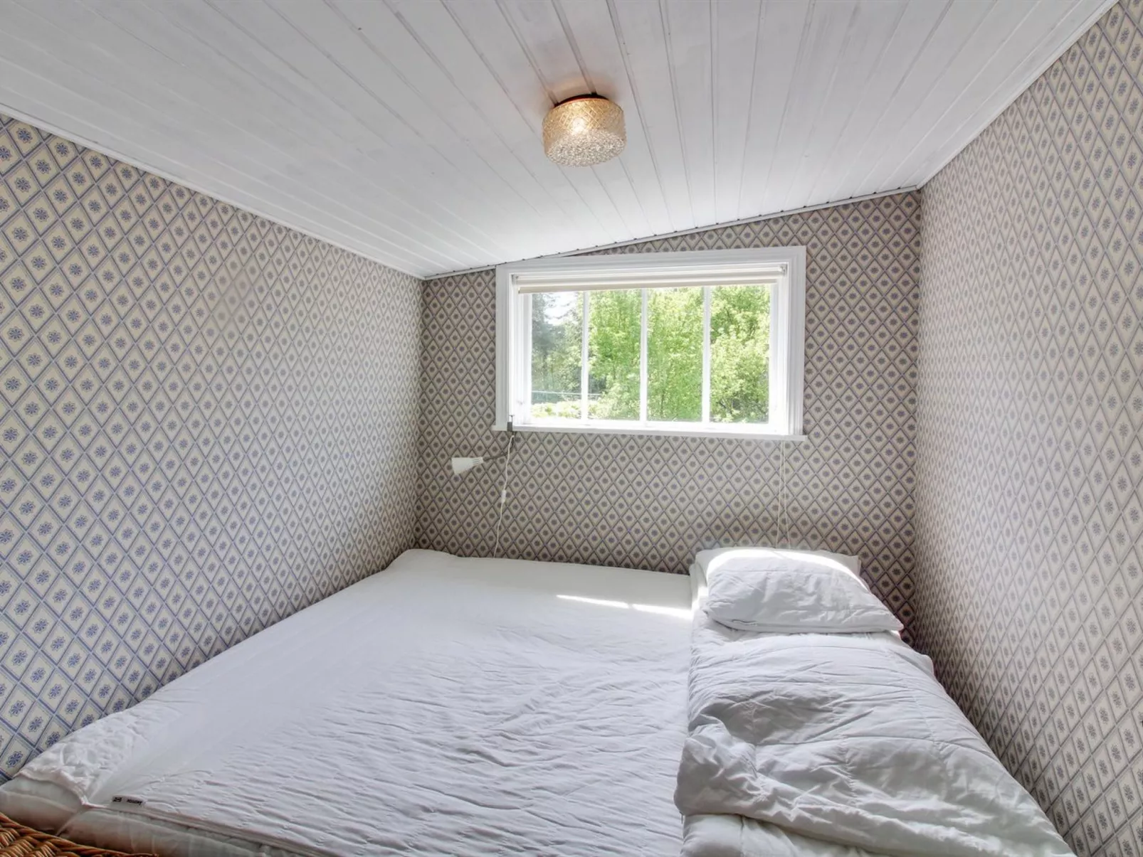 "Kerstin" - 100m from the sea-Binnen