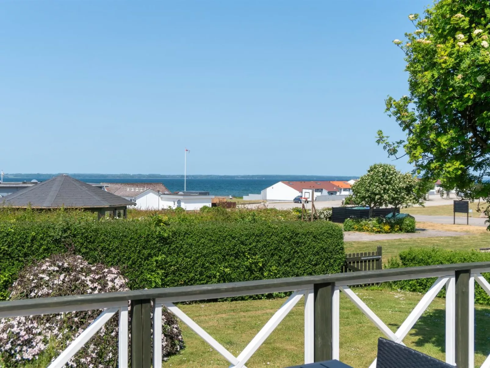 "Ambrosius" - 75m from the sea-Buiten