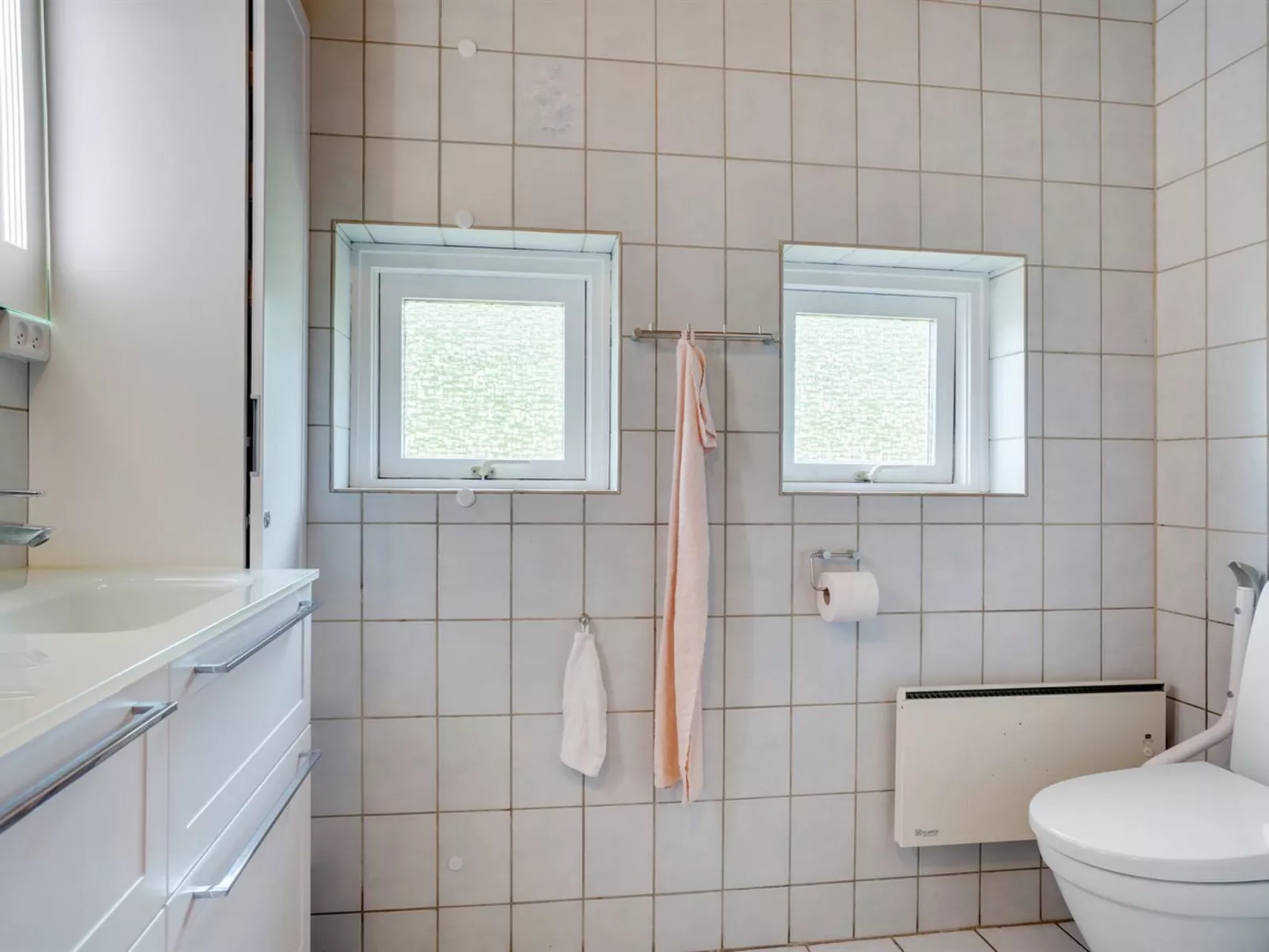 "Maksimilian" - 1.5km from the sea-Binnen