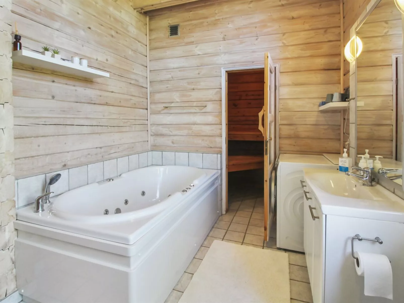 "Nikolce" - 250m from the sea-Binnen