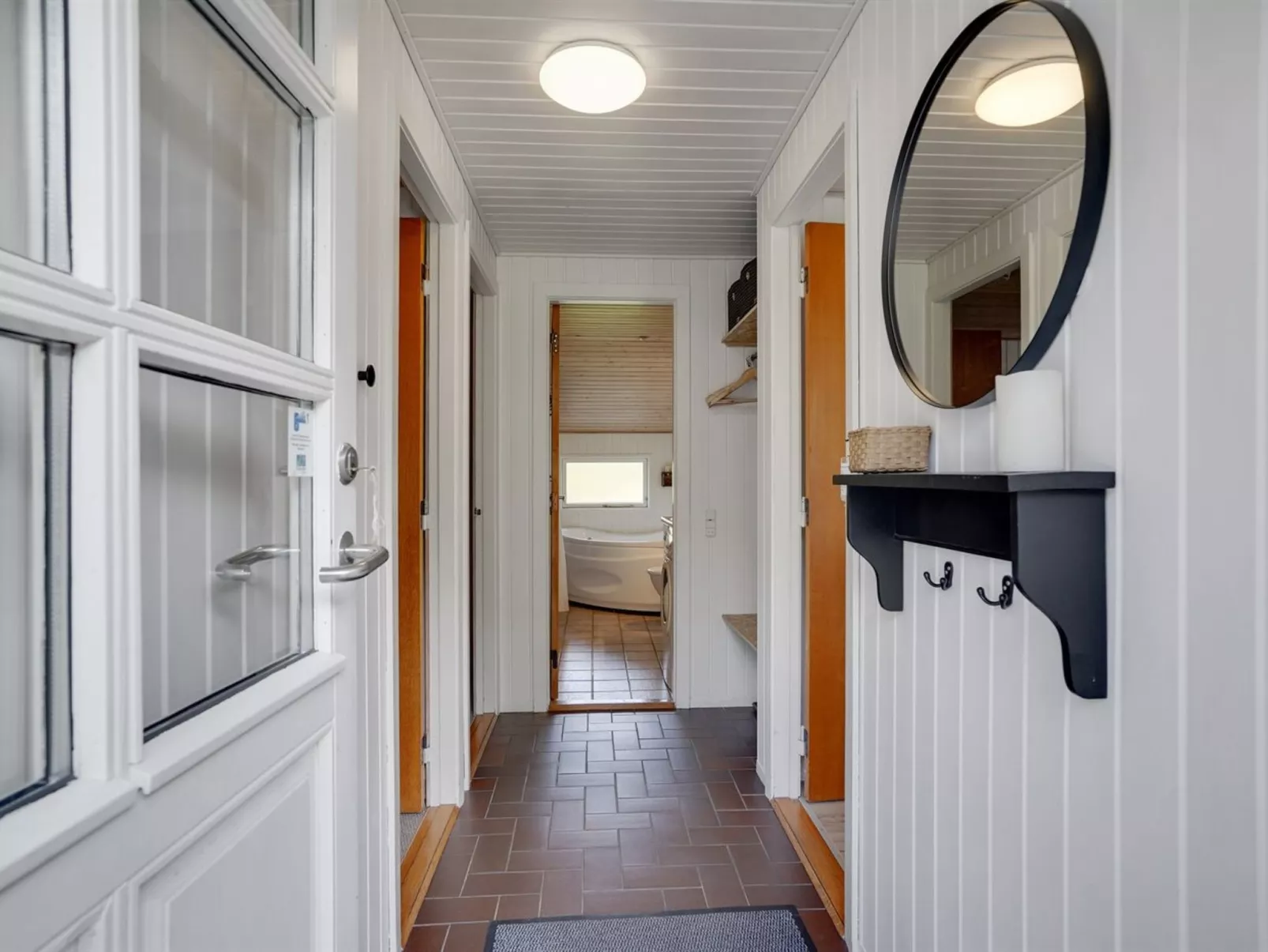 "Monja" - 2.2km from the sea-Binnen