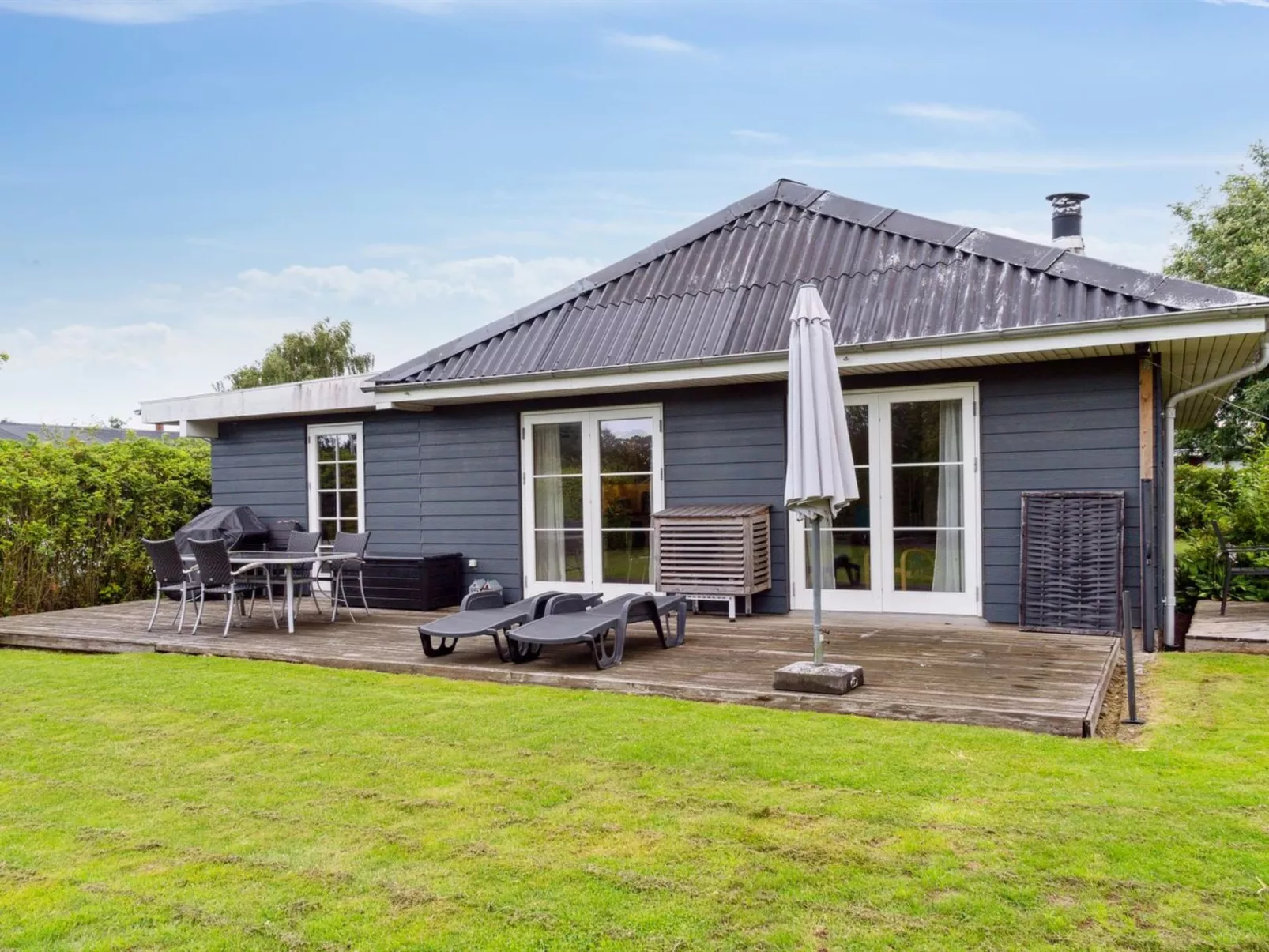 "Thala" - 150m from the sea-Buiten