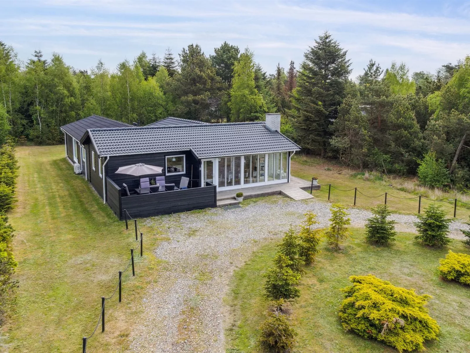 "Kalevi" - 900m from the sea-Buiten