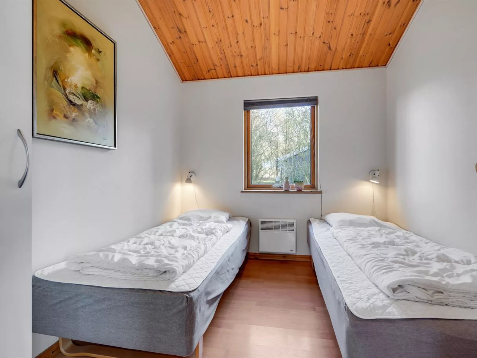 "Absalon" - 29km from the sea-Binnen