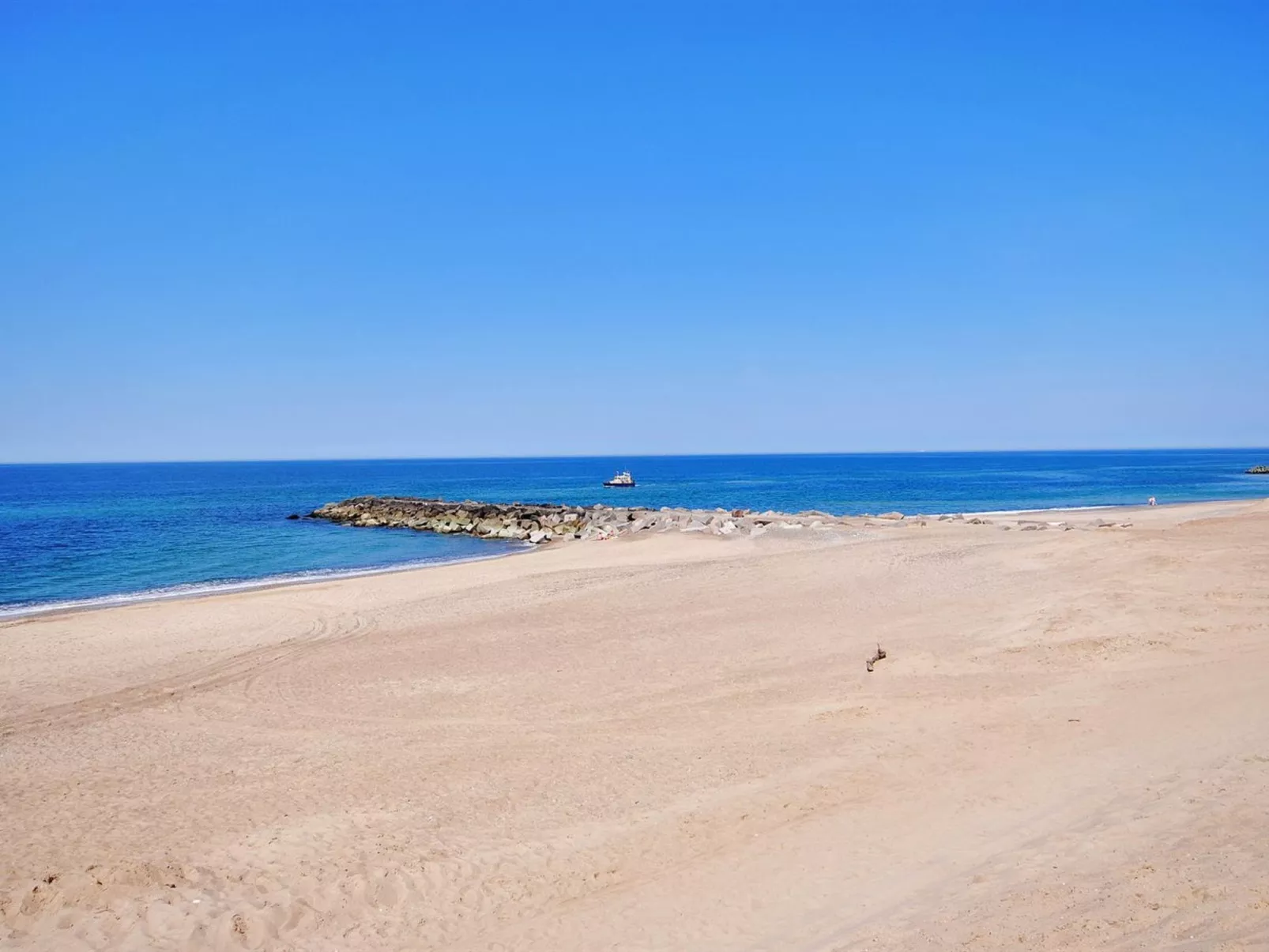 "Tofan" - 100m to the fjord-Buiten