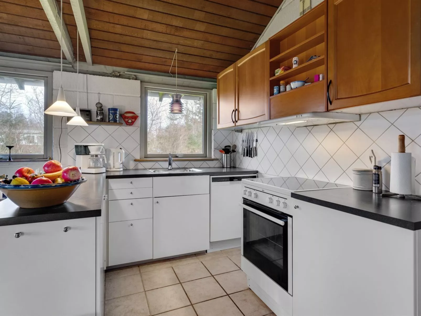 "Raika" - 450m to the fjord-Binnen