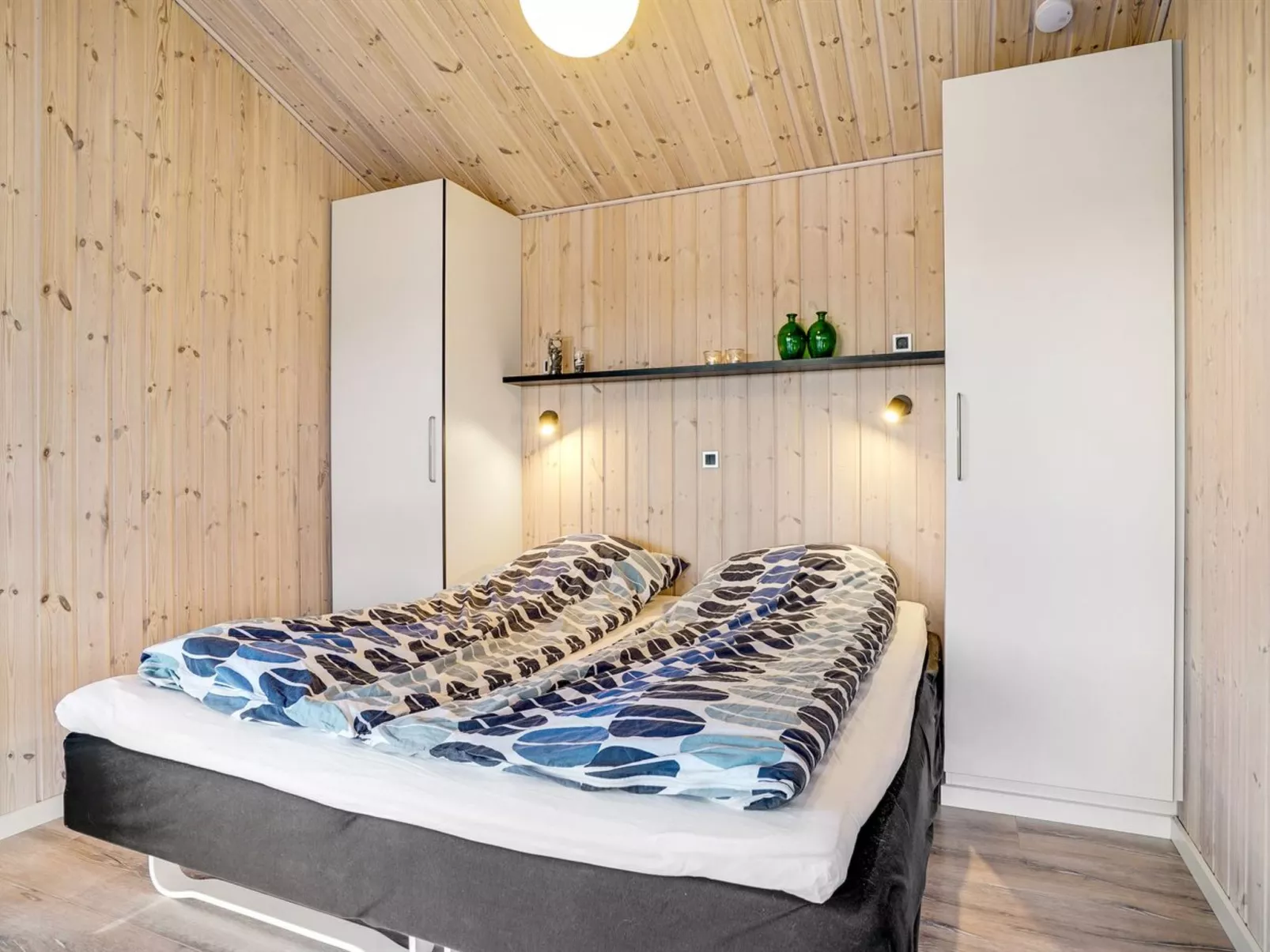 "Danila" - 600m from the sea-Binnen