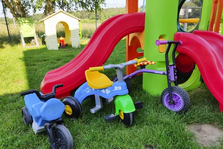 Domki wakacyjne Przewloka-Tuinen zomer