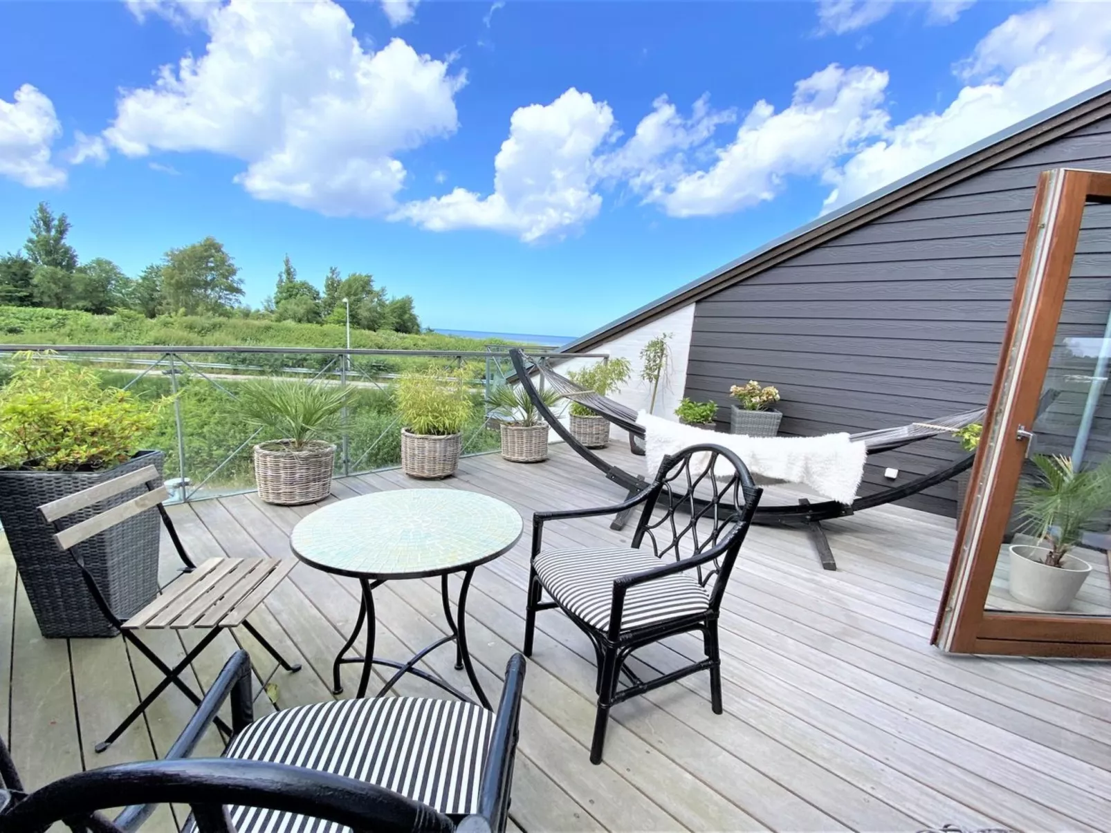 "Bena" - 150m from the sea-Buiten