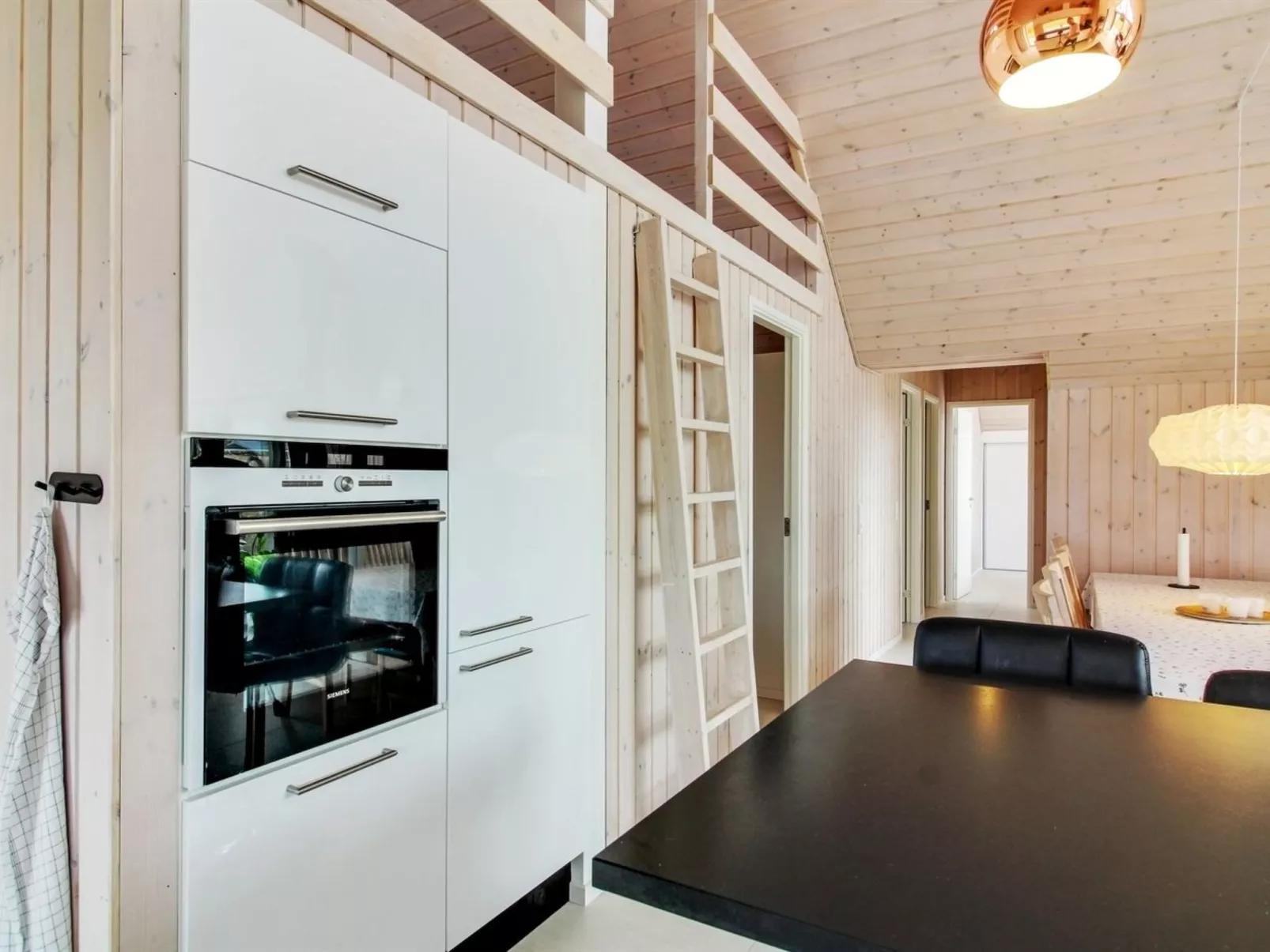 "Othinkarl" - 100m from the sea-Binnen