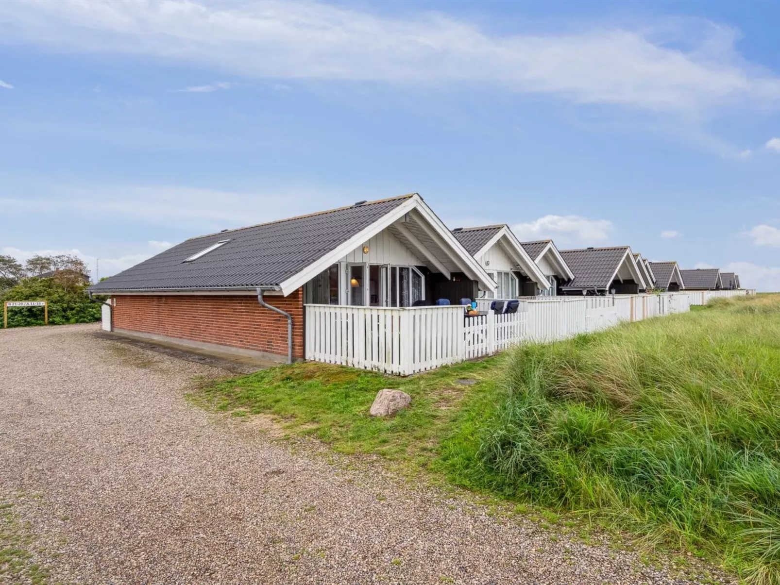 "Rohan" - 2.2km from the sea-Buiten