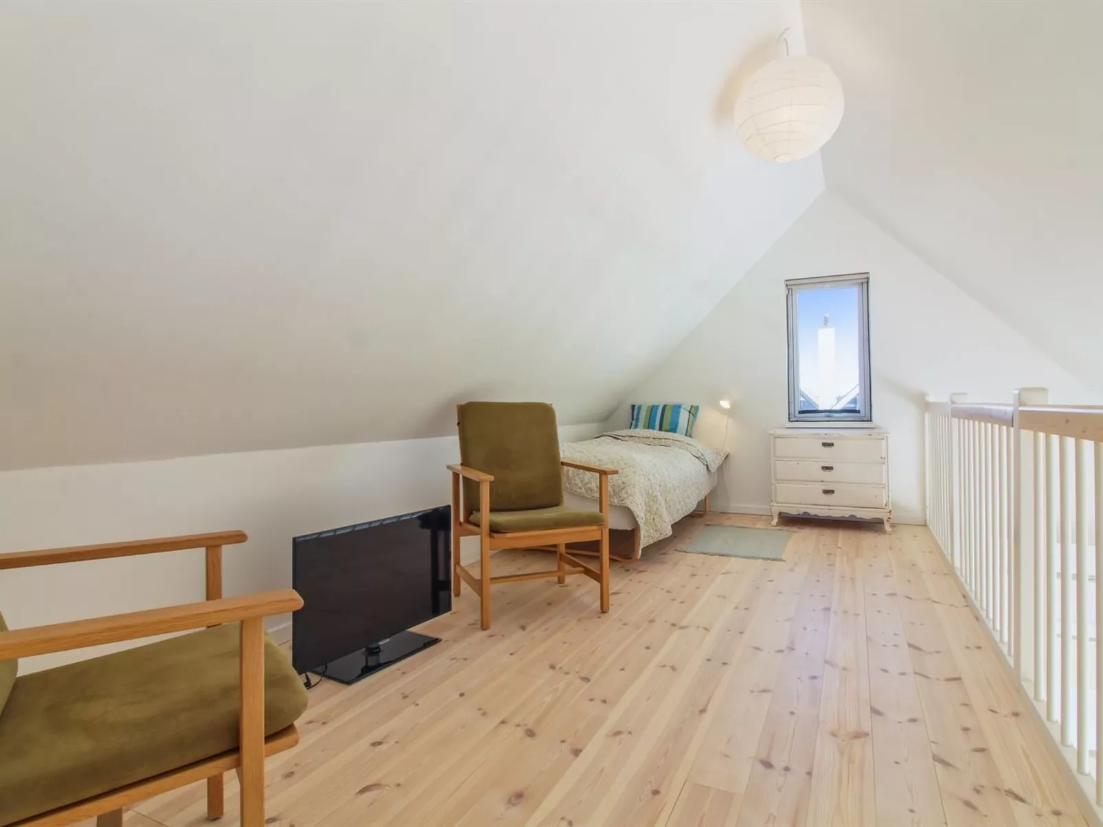 "Helga" - 800m from the sea-Binnen