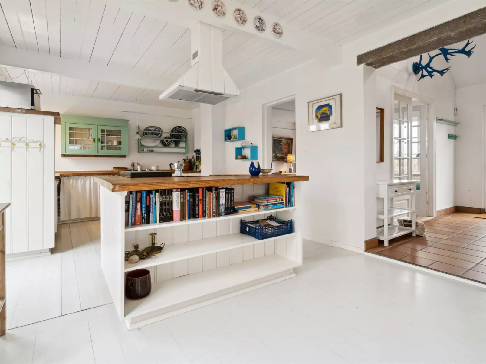 "Torbjörn" - 2.5km from the sea-Binnen