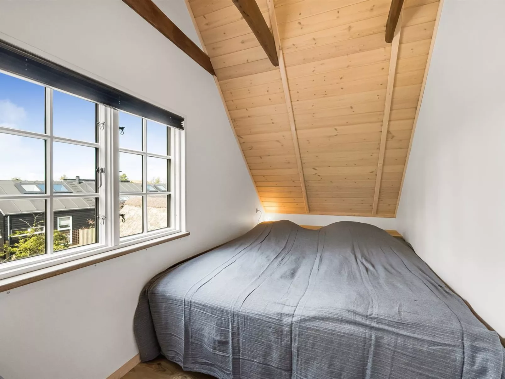 "Enya" - 1.2km from the sea-Binnen