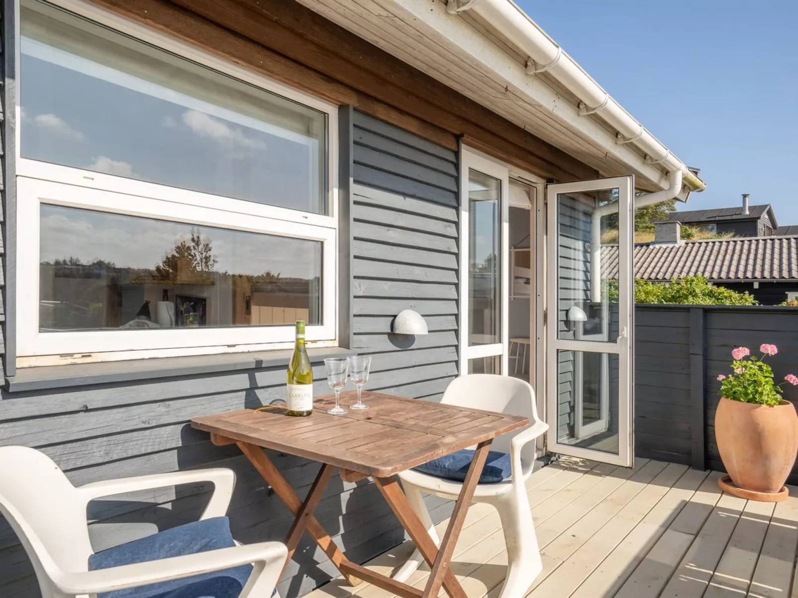 "Athina" - 200m from the sea-Buiten