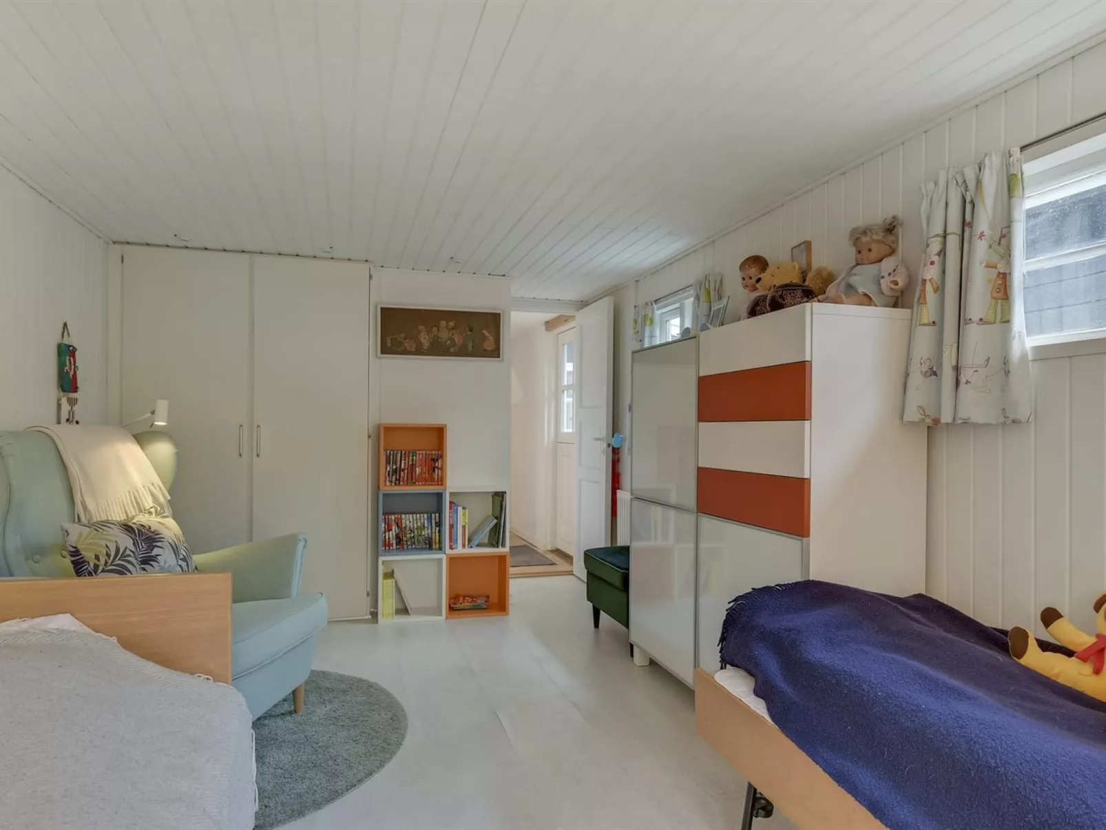 "Ayla" - 200m from the sea-Binnen