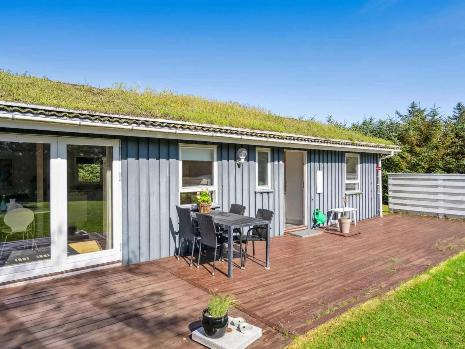 "Anelisa" - 1.2km from the sea-Buiten