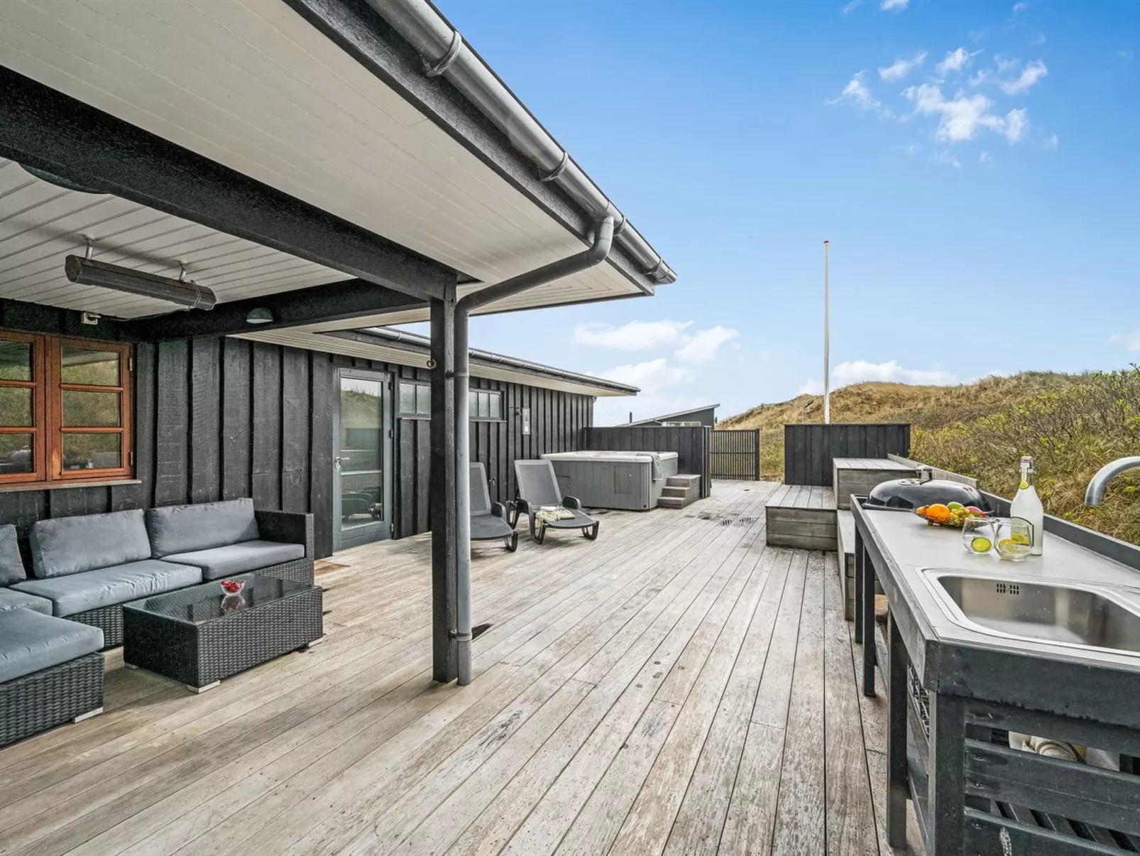 "Eyla" -  from the sea-Buiten