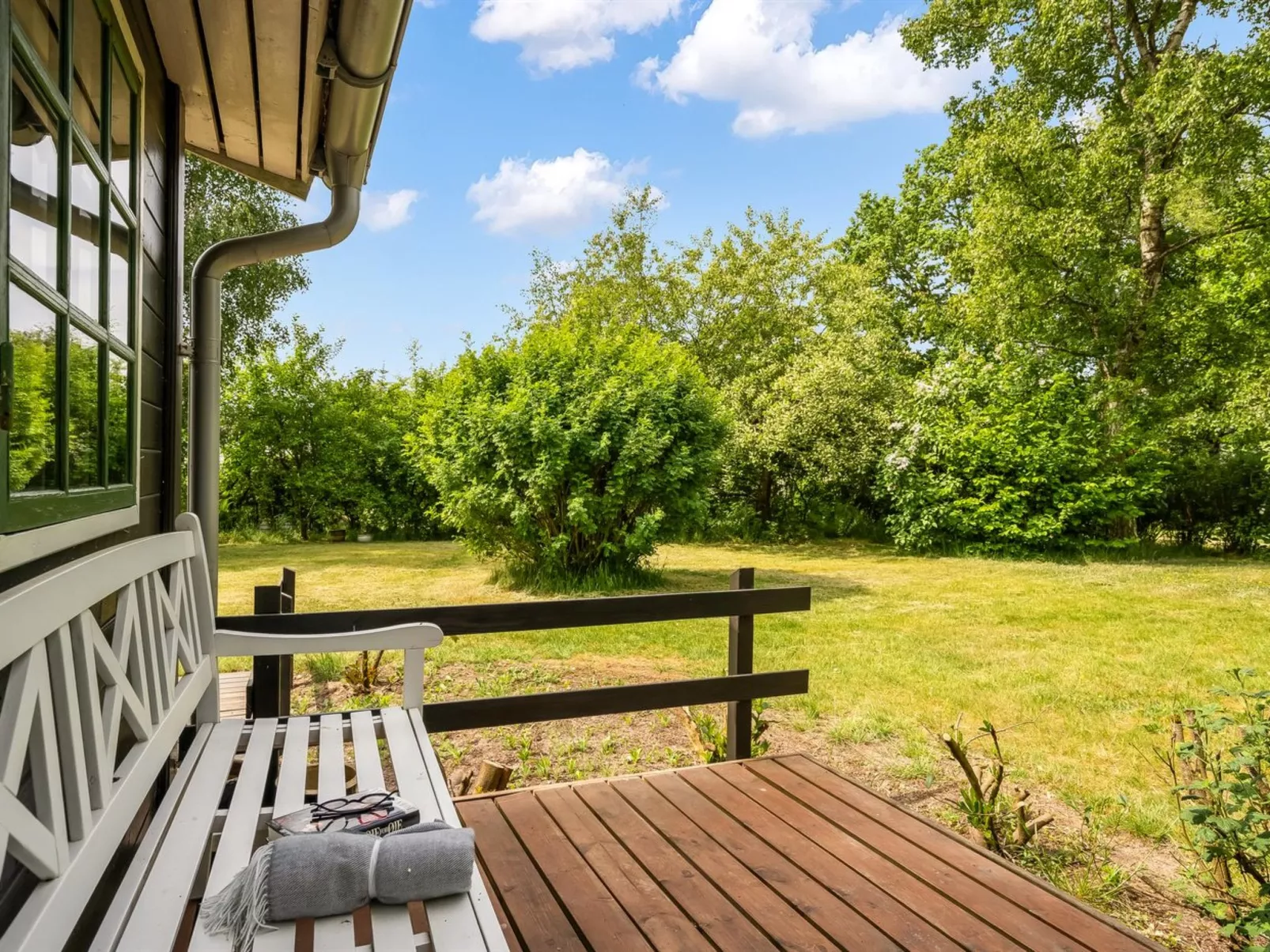 "Bonde" - 800m to the fjord-Buiten