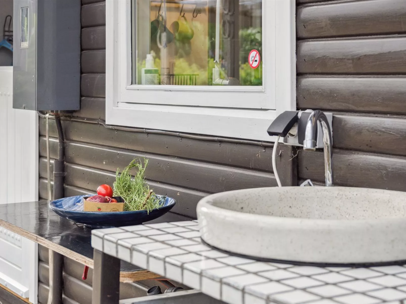 "Holmwith" - 200m from the sea-Buiten