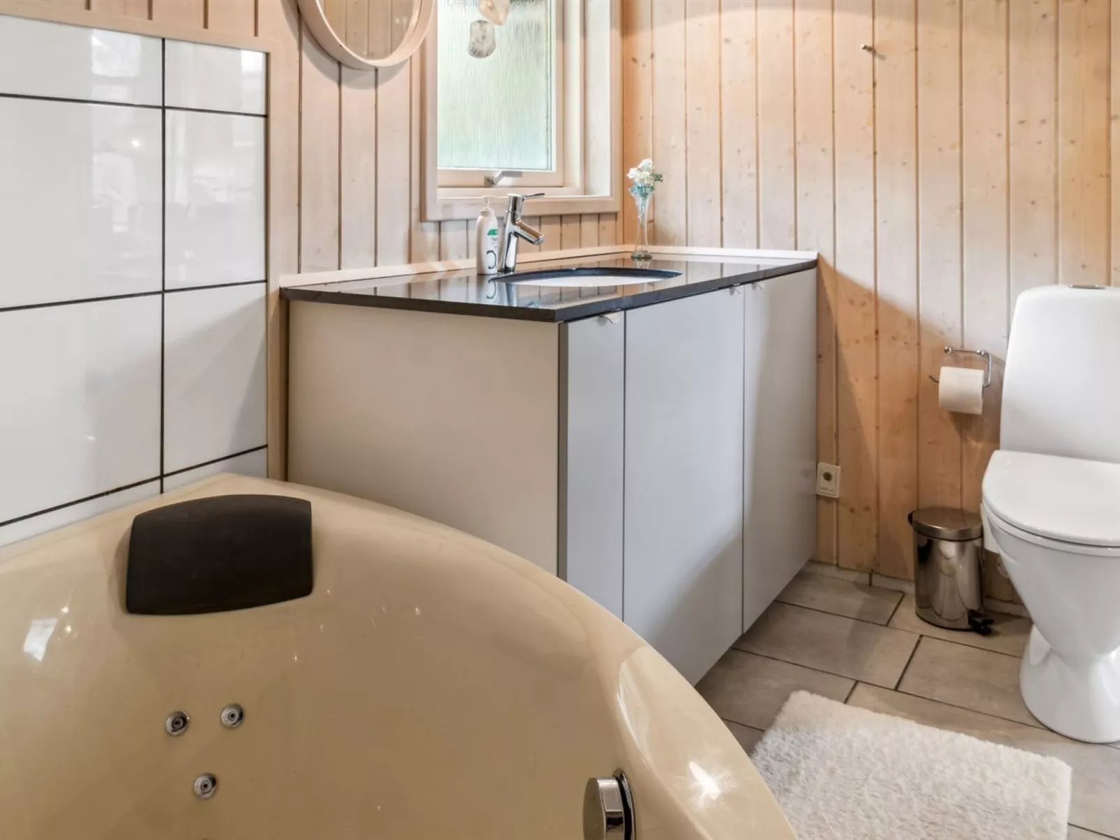 "Thorke" - 200m from the sea-Binnen