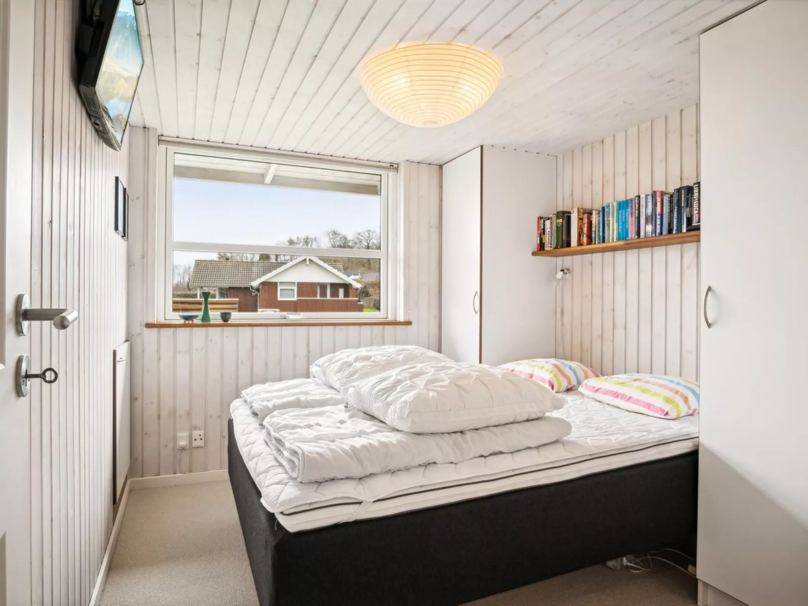 "Sohvi" - 300m from the sea-Binnen