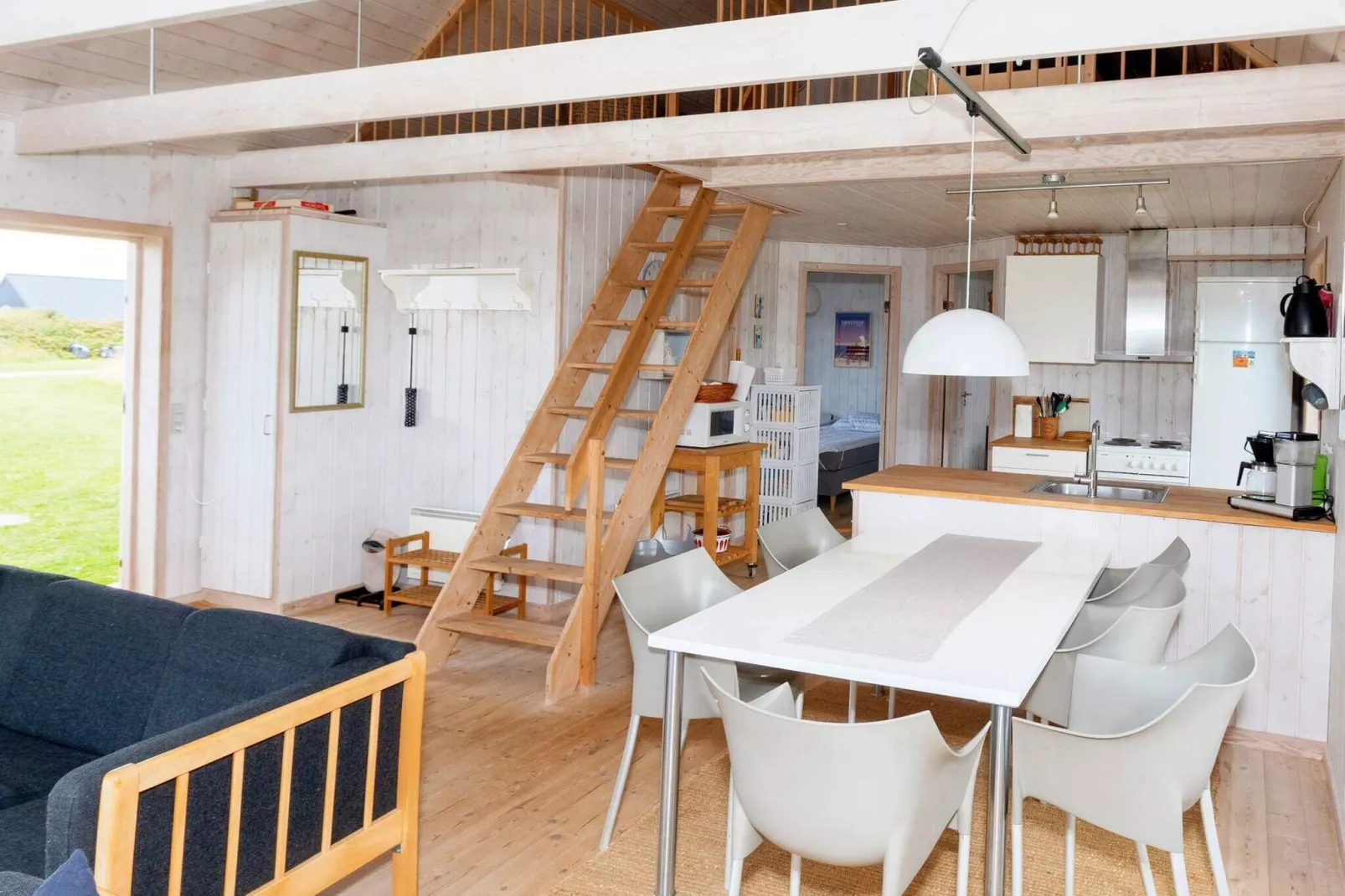 Kustsereniteit in Lonstrup-By Traum-Binnen