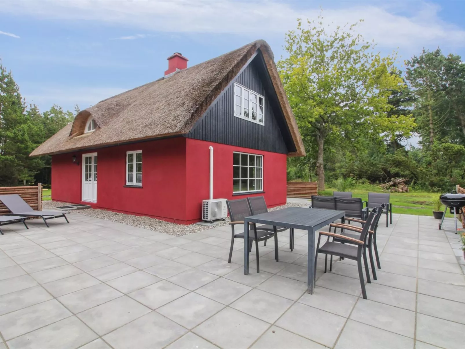 &quot;Hila&quot;-Buiten