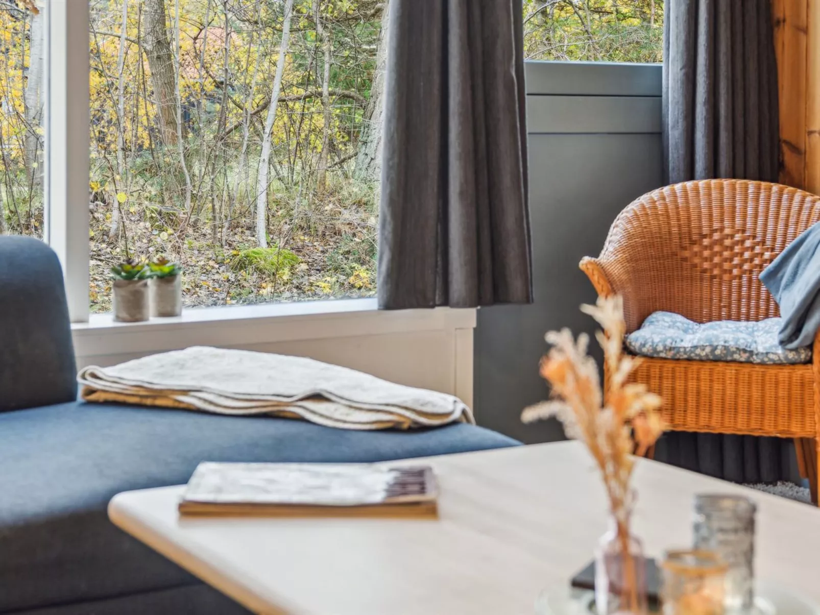 "Gudrund" - 250m from the sea-Binnen