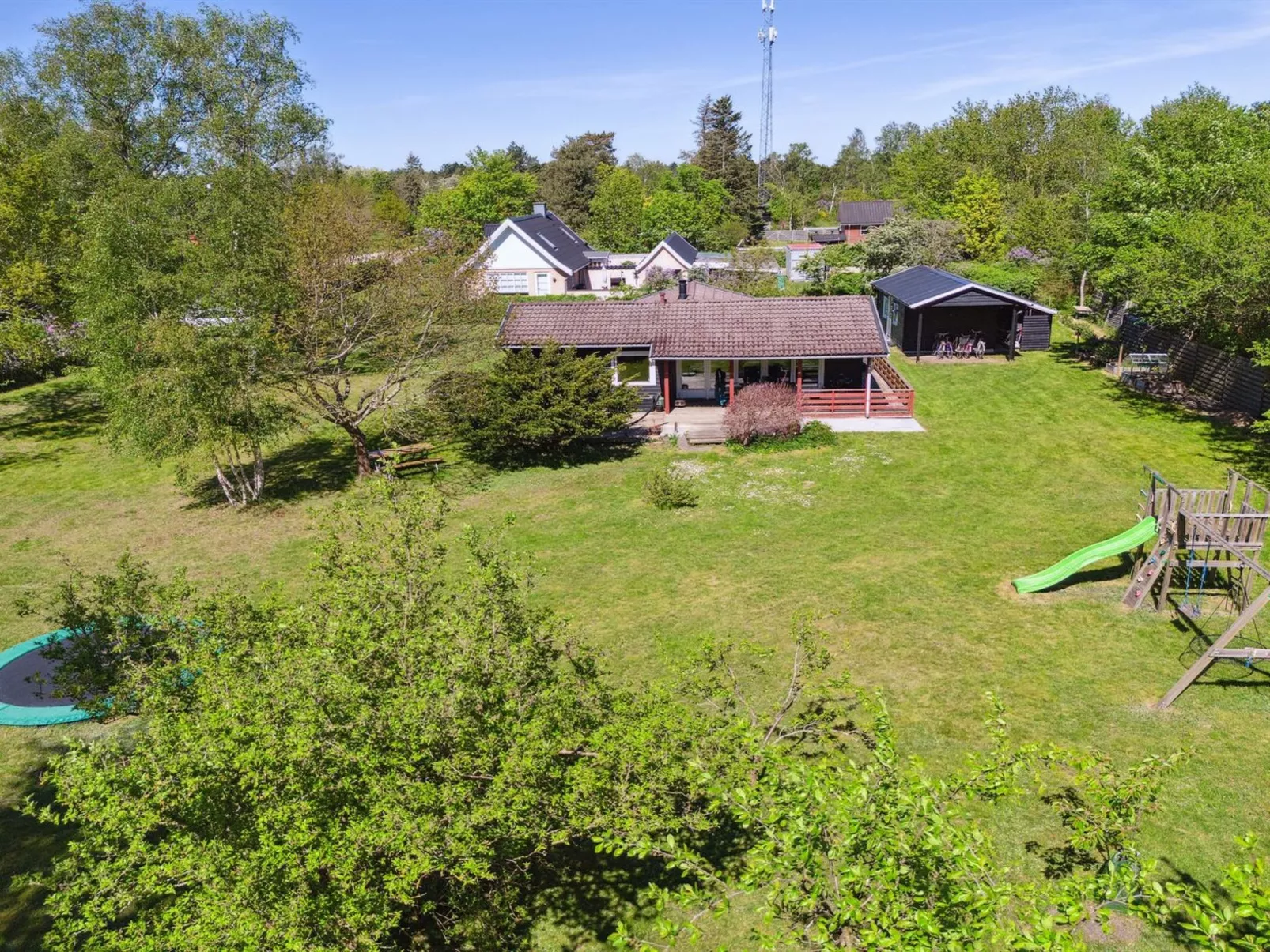 "Janna" - 1.4km from the sea-Buiten