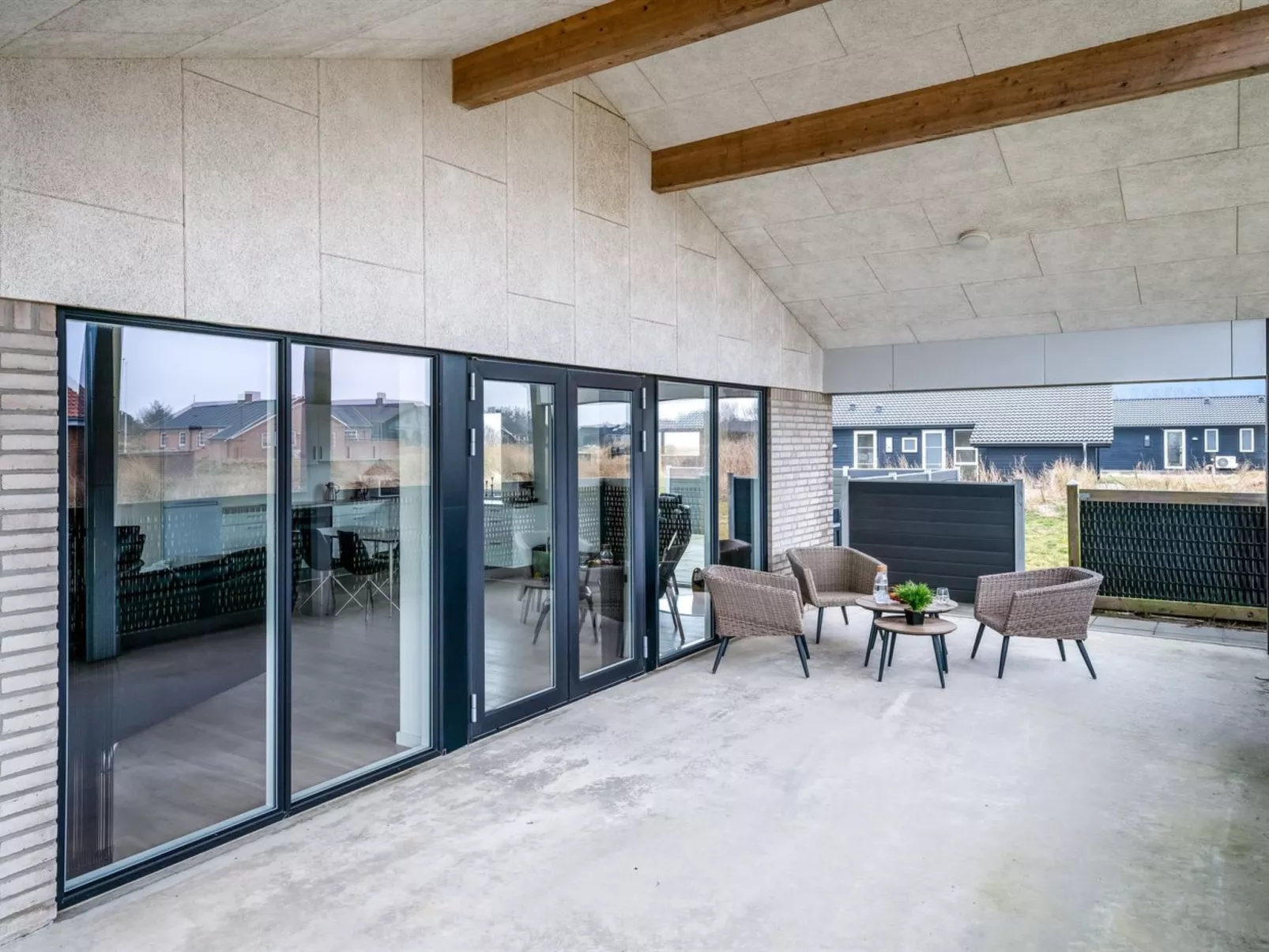 "Dorrit" - 1.2km from the sea-Buiten