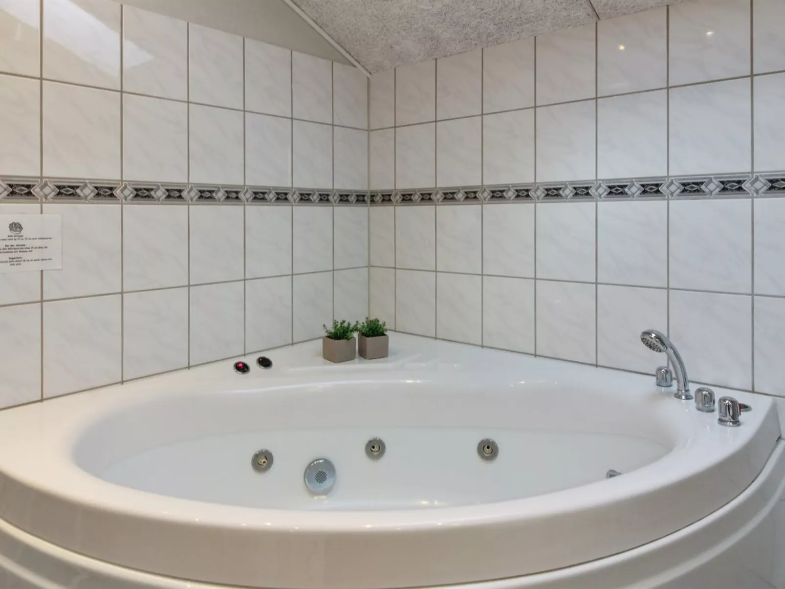 "Ria" - 250m from the sea-Binnen