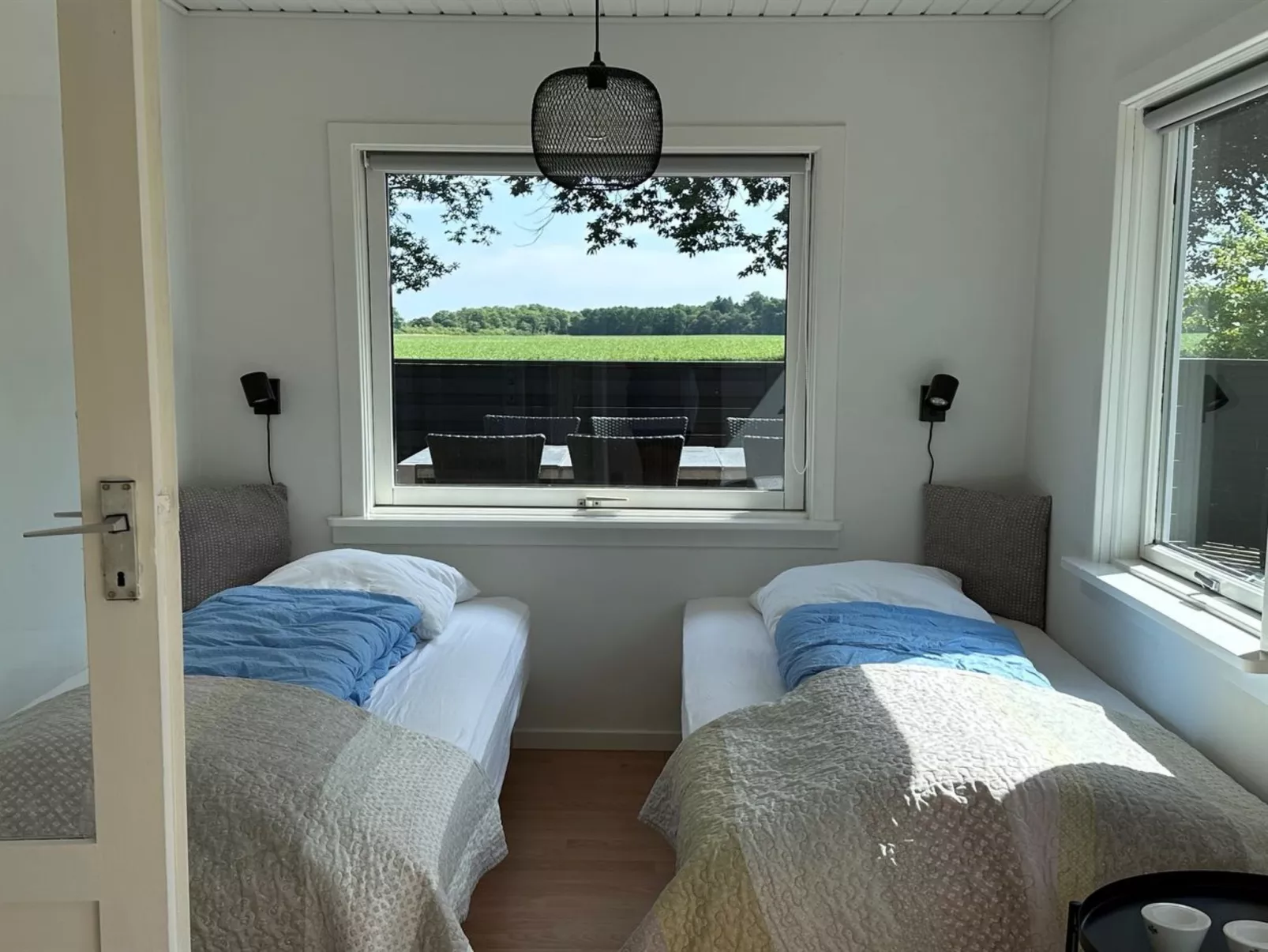 "Francis" - 300m from the sea-Binnen