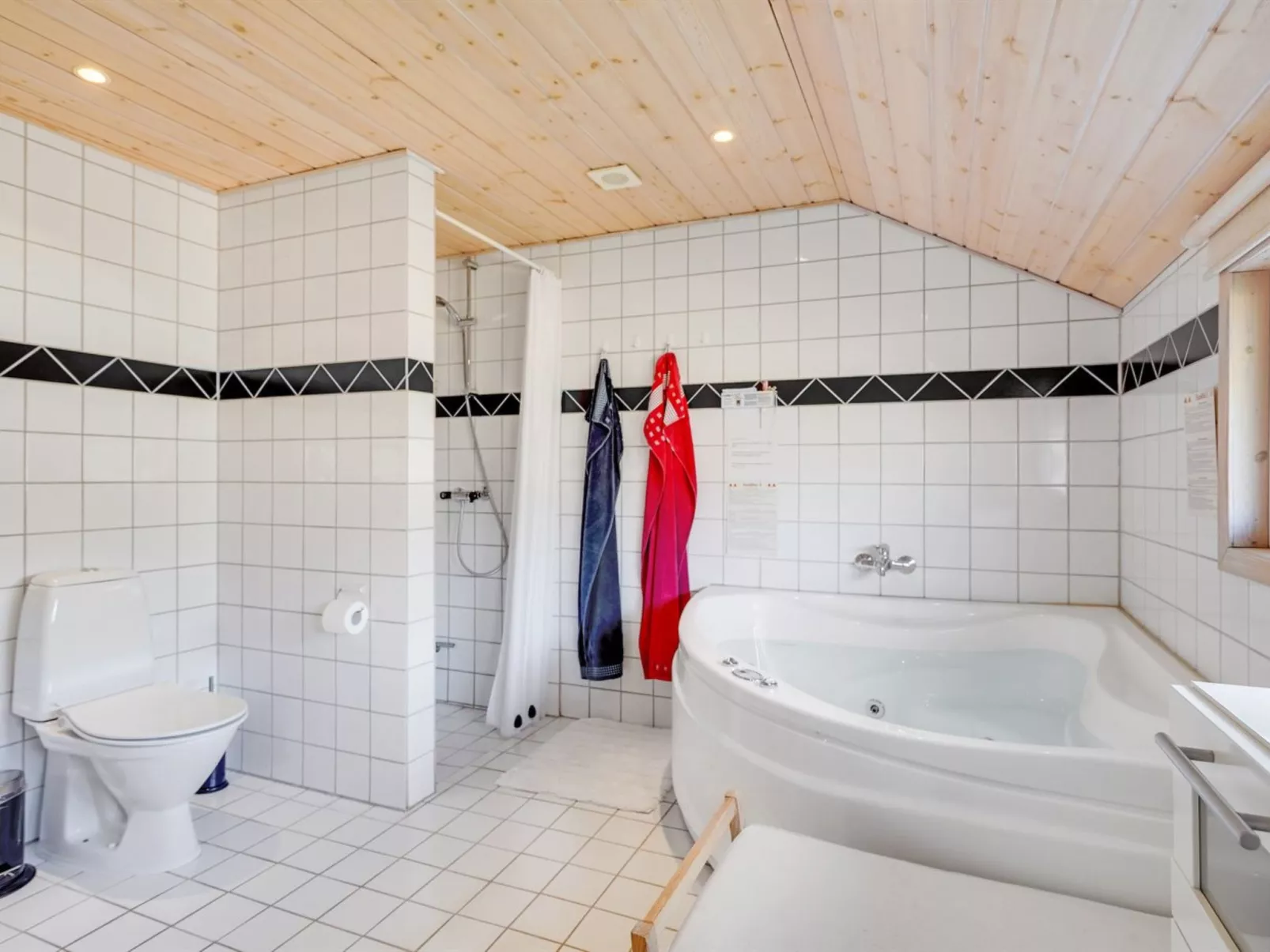 "Allita" - 12km from the sea-Binnen