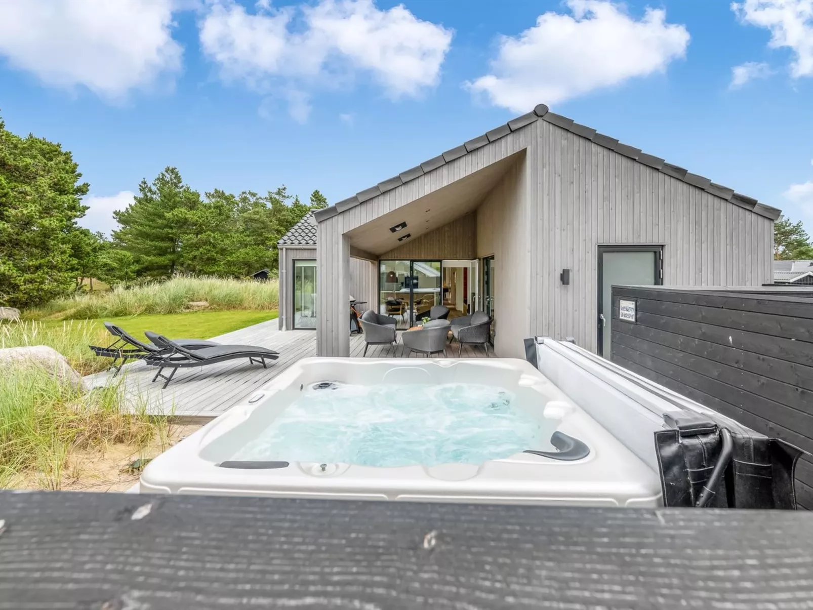 "Antonette" - 1.8km from the sea-Binnen