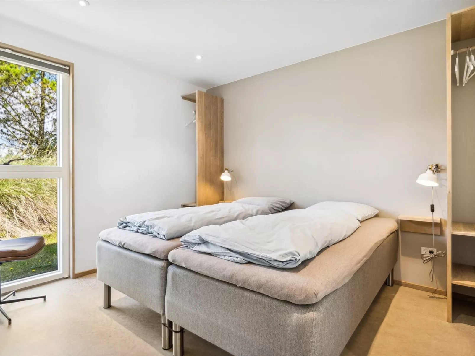 "Toyah" - 400m from the sea-Binnen