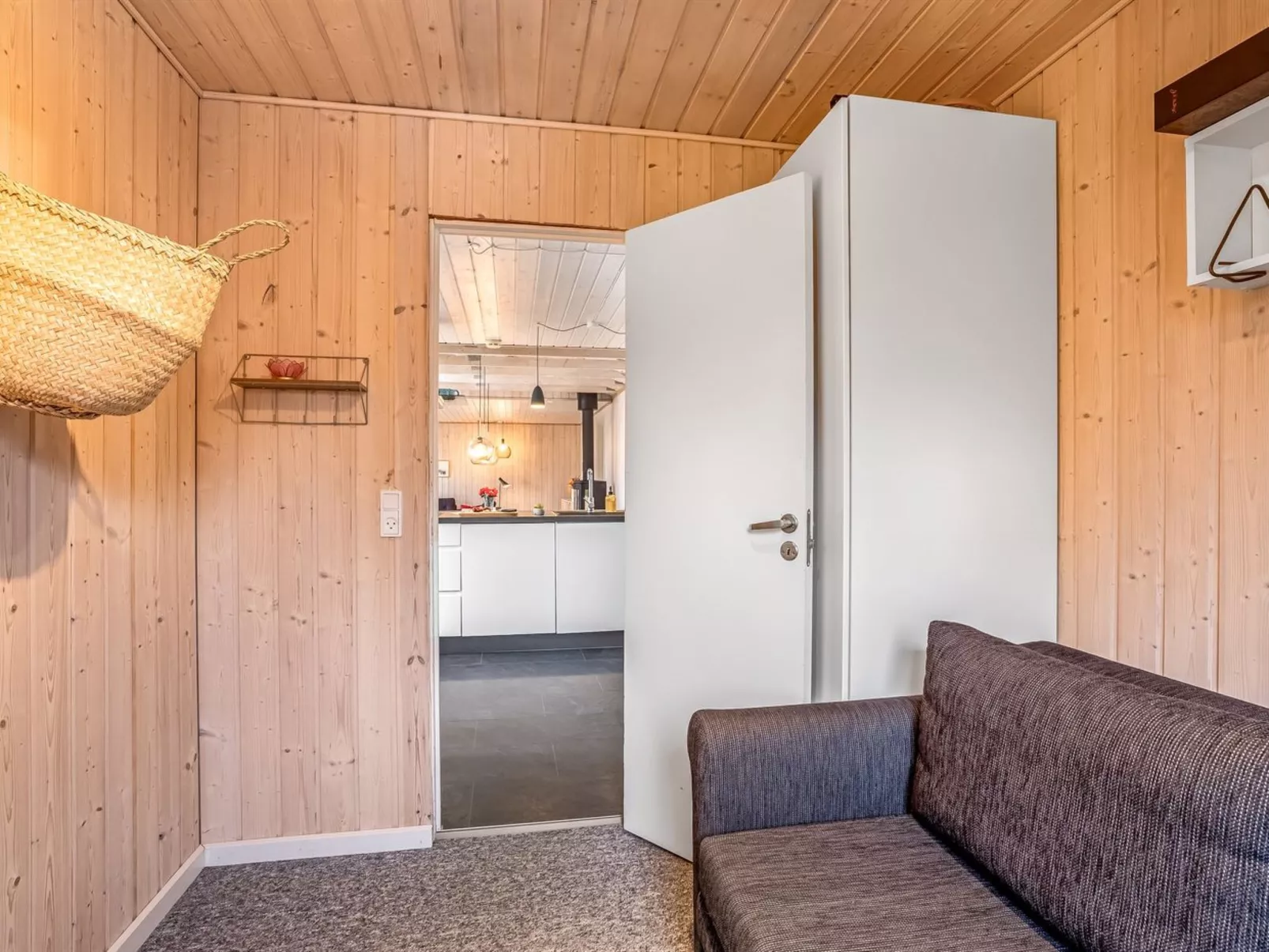 "Mira" - 500m from the sea-Binnen