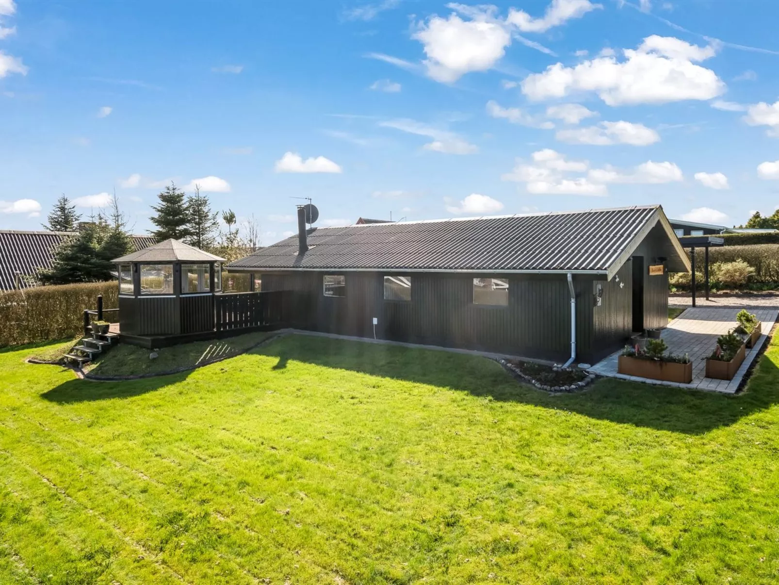 "Ofrath" - 350m to the fjord-Buiten