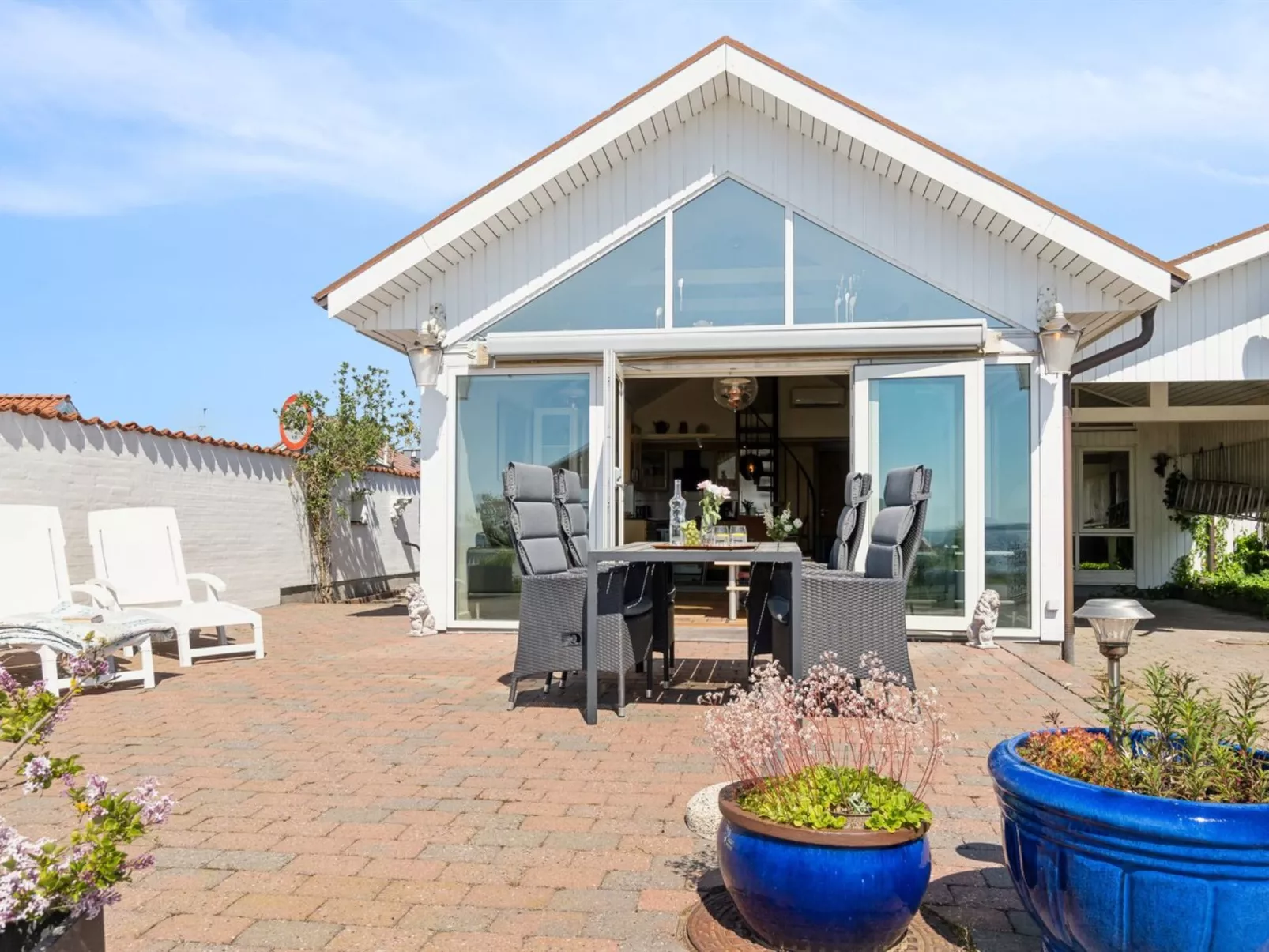 "Michel" - 25m from the sea-Buiten