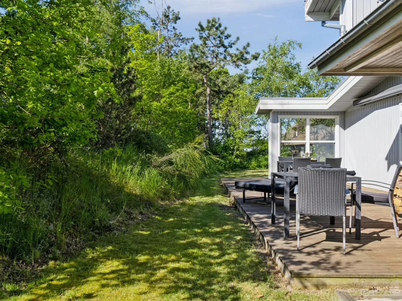 "Myriam" - 50m from the sea-Buiten