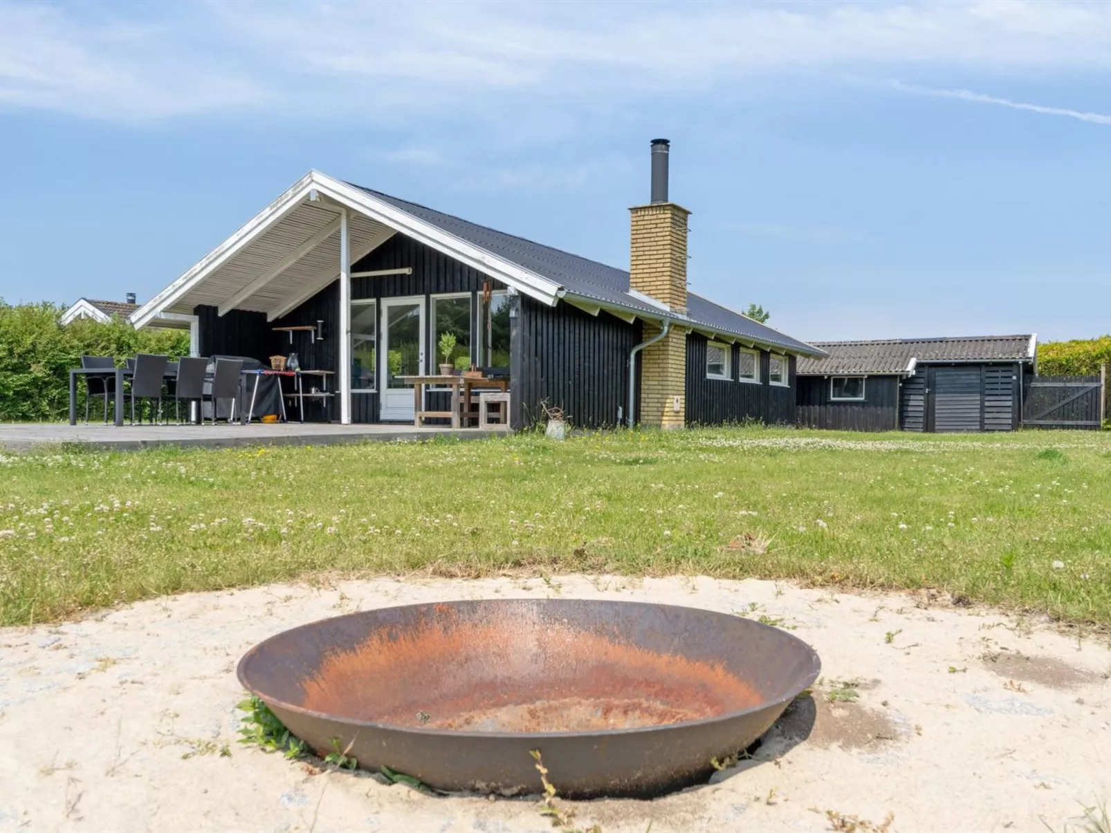 "Guthmund" - 400m from the sea-Buiten