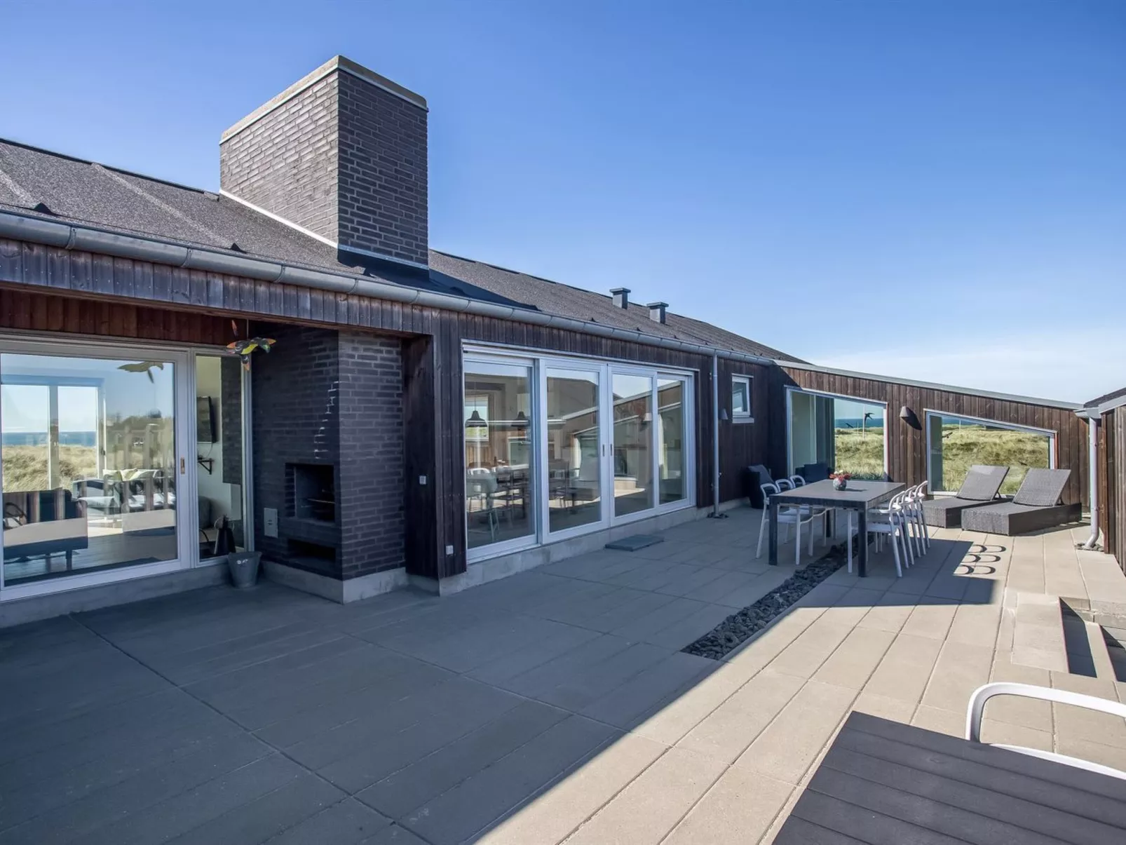 "Carit" - 450m from the sea-Buiten