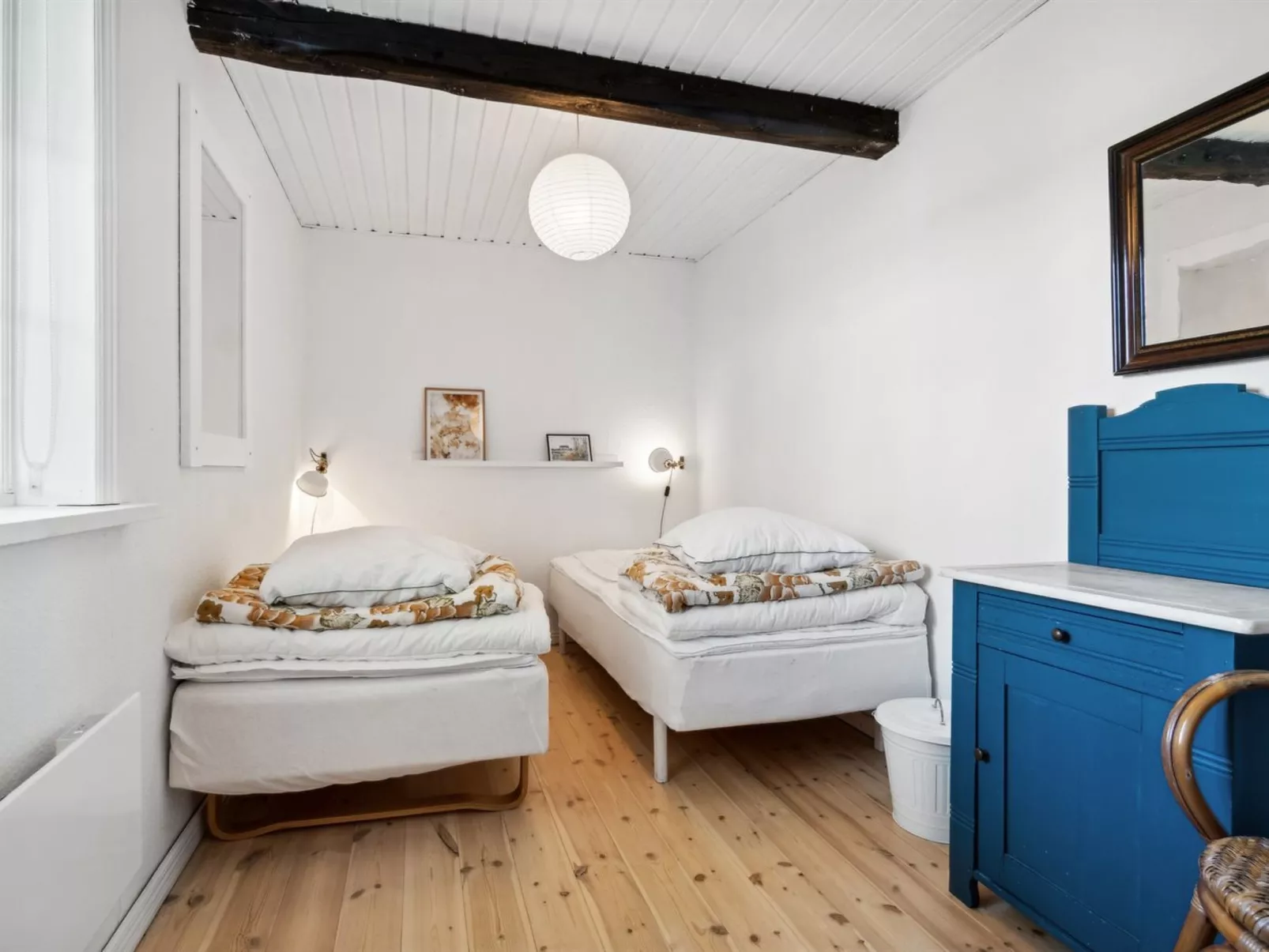 "Héléne" - 2.4km from the sea-Binnen