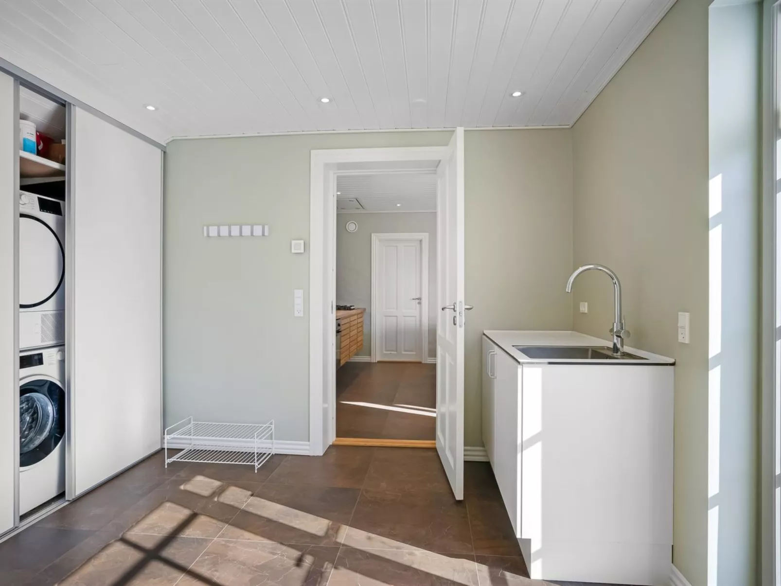 "Gerd" - 400m from the sea - Binnen