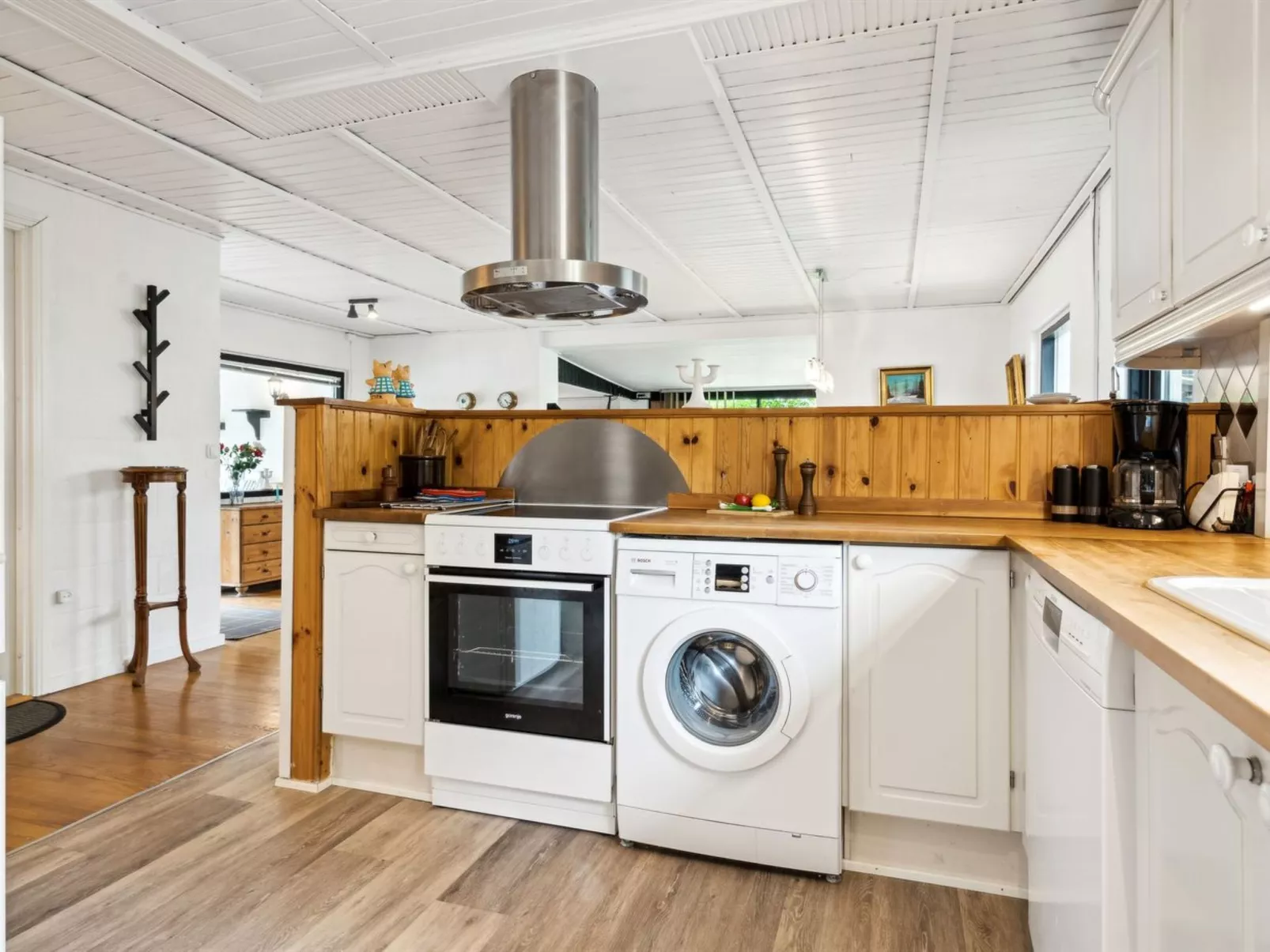 "Hildegart" - 750m from the sea-Binnen