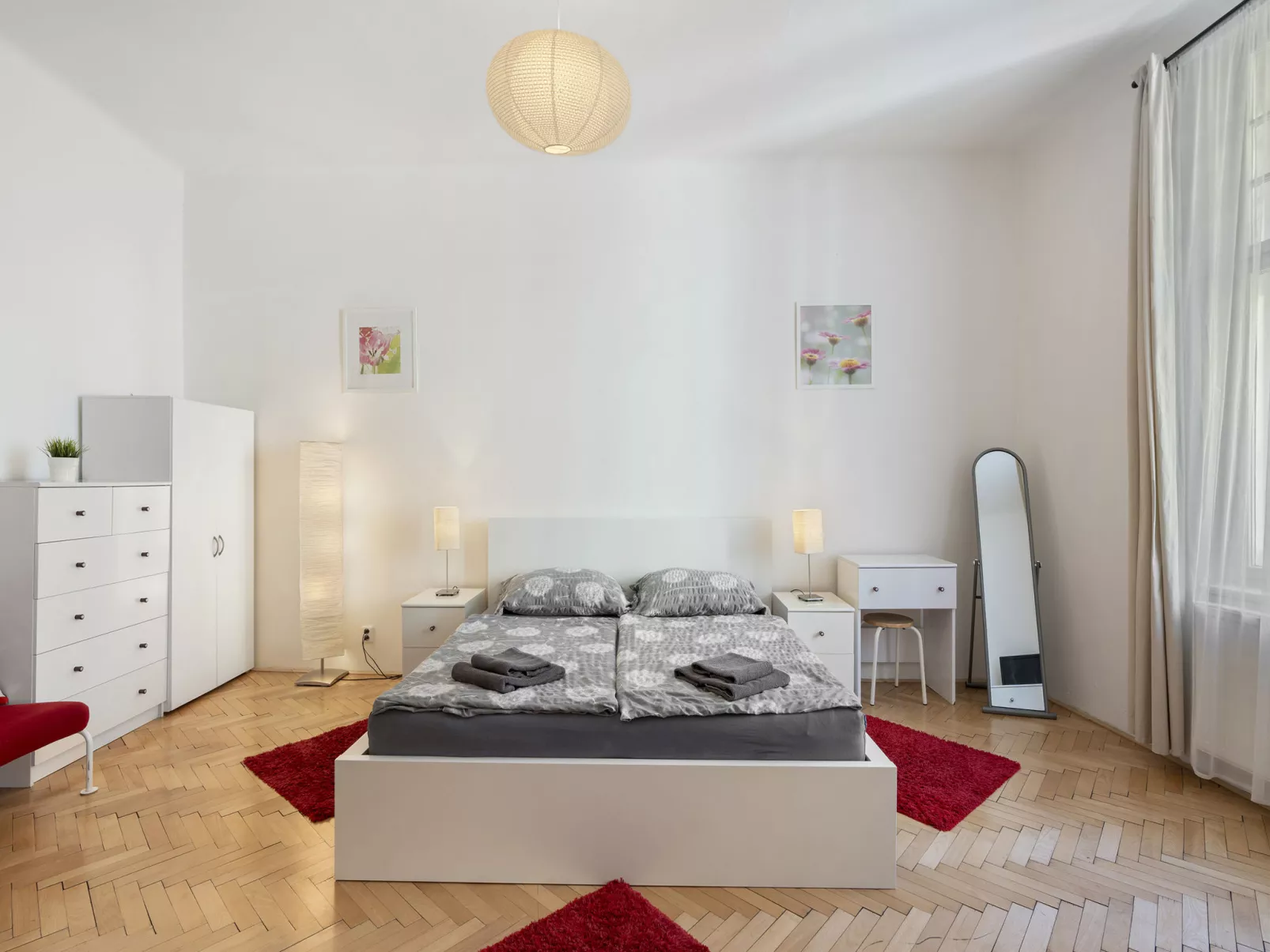 Old Town home-Binnen