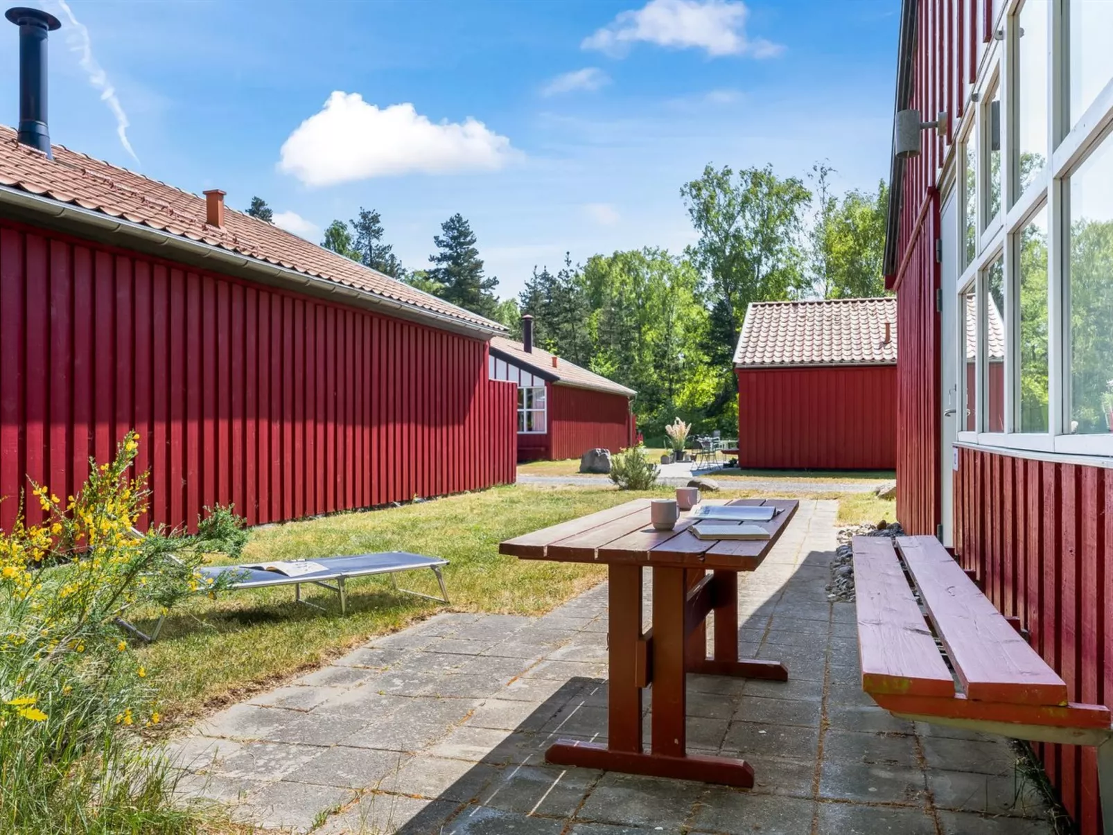 "Duende" - 200m from the sea-Buiten