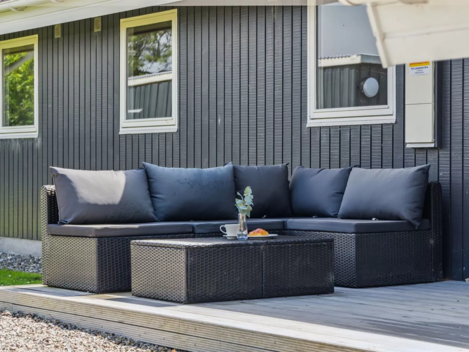 "Jorinde" - 1km from the sea-Buiten